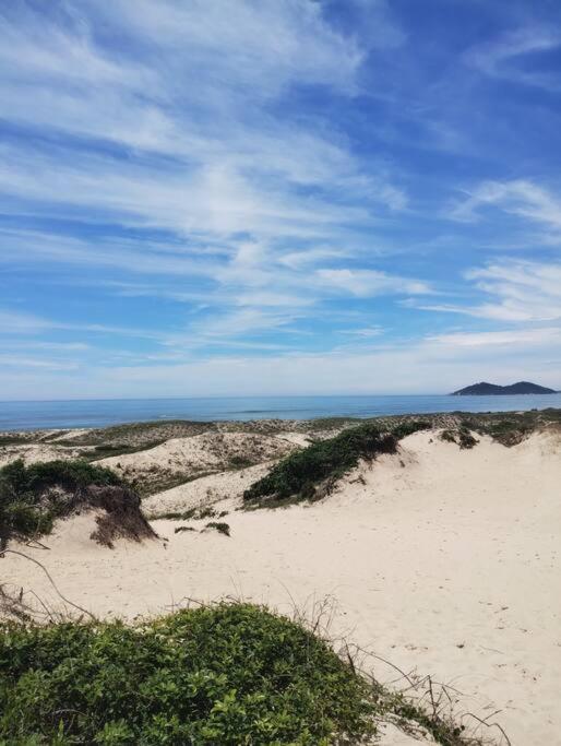 Casa aconchegante a 500 perto da praia