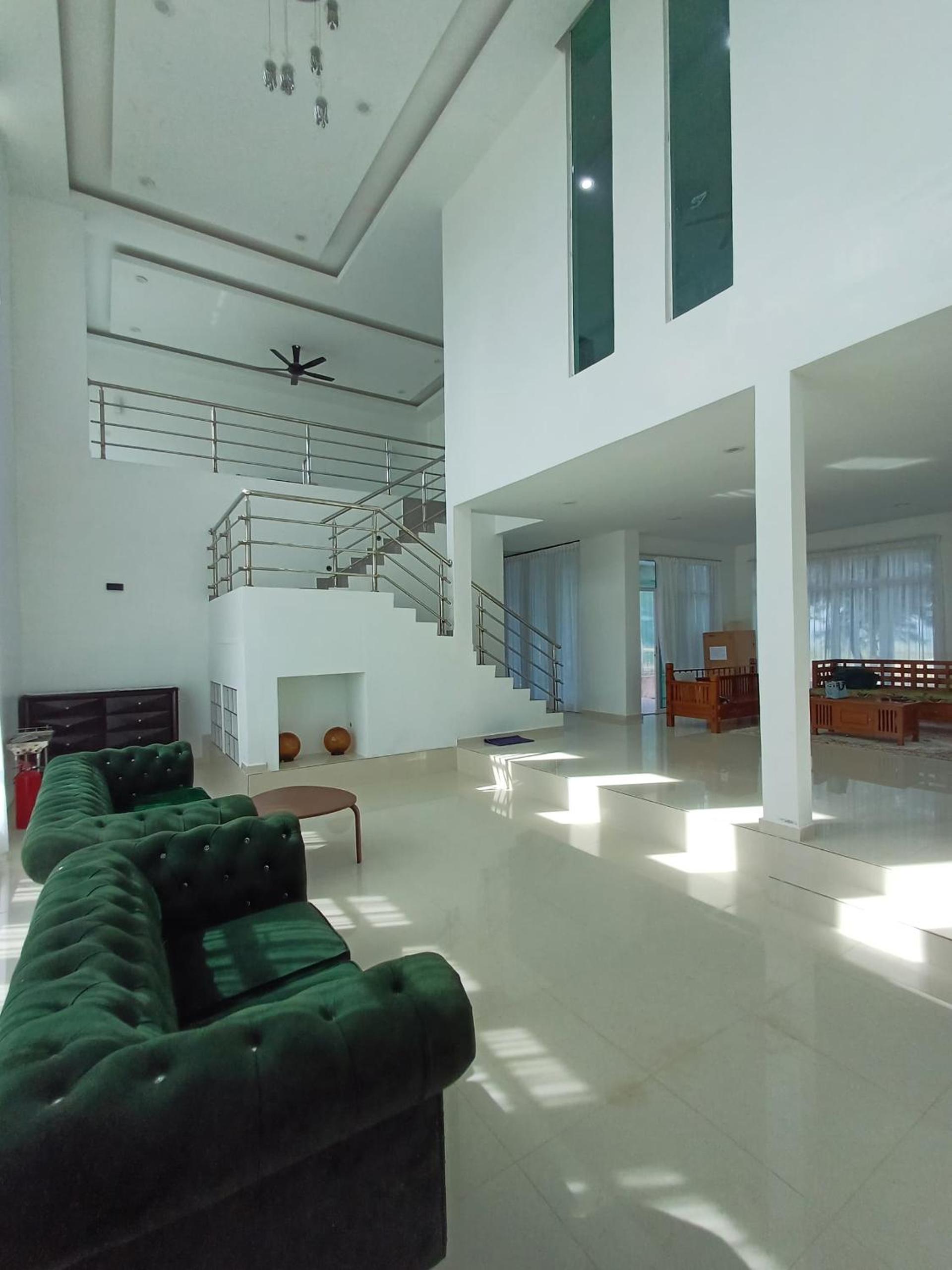 Mengkuang Villa - Family Deluxe Room photo 3