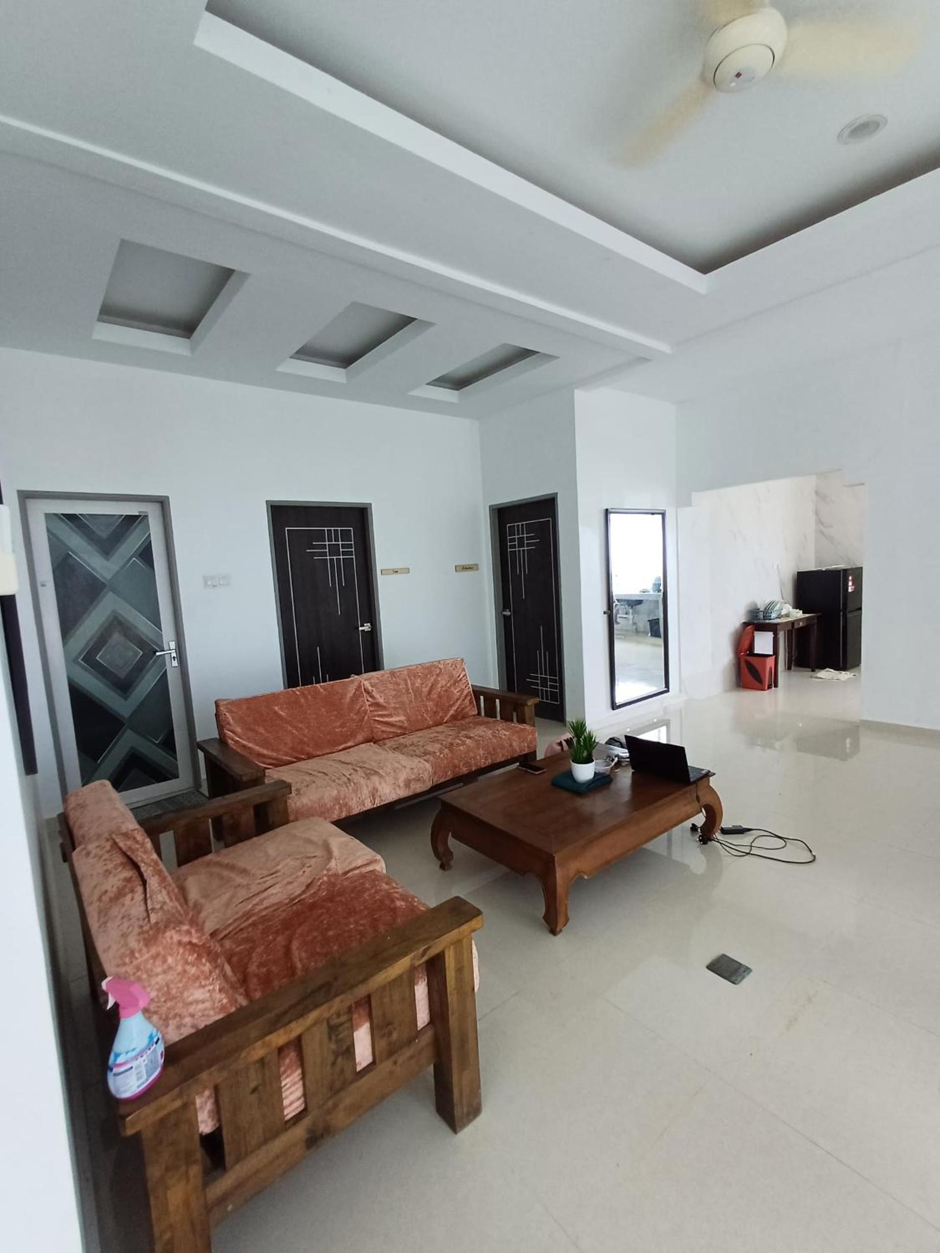 Mengkuang Villa - Deluxe Room photo 3