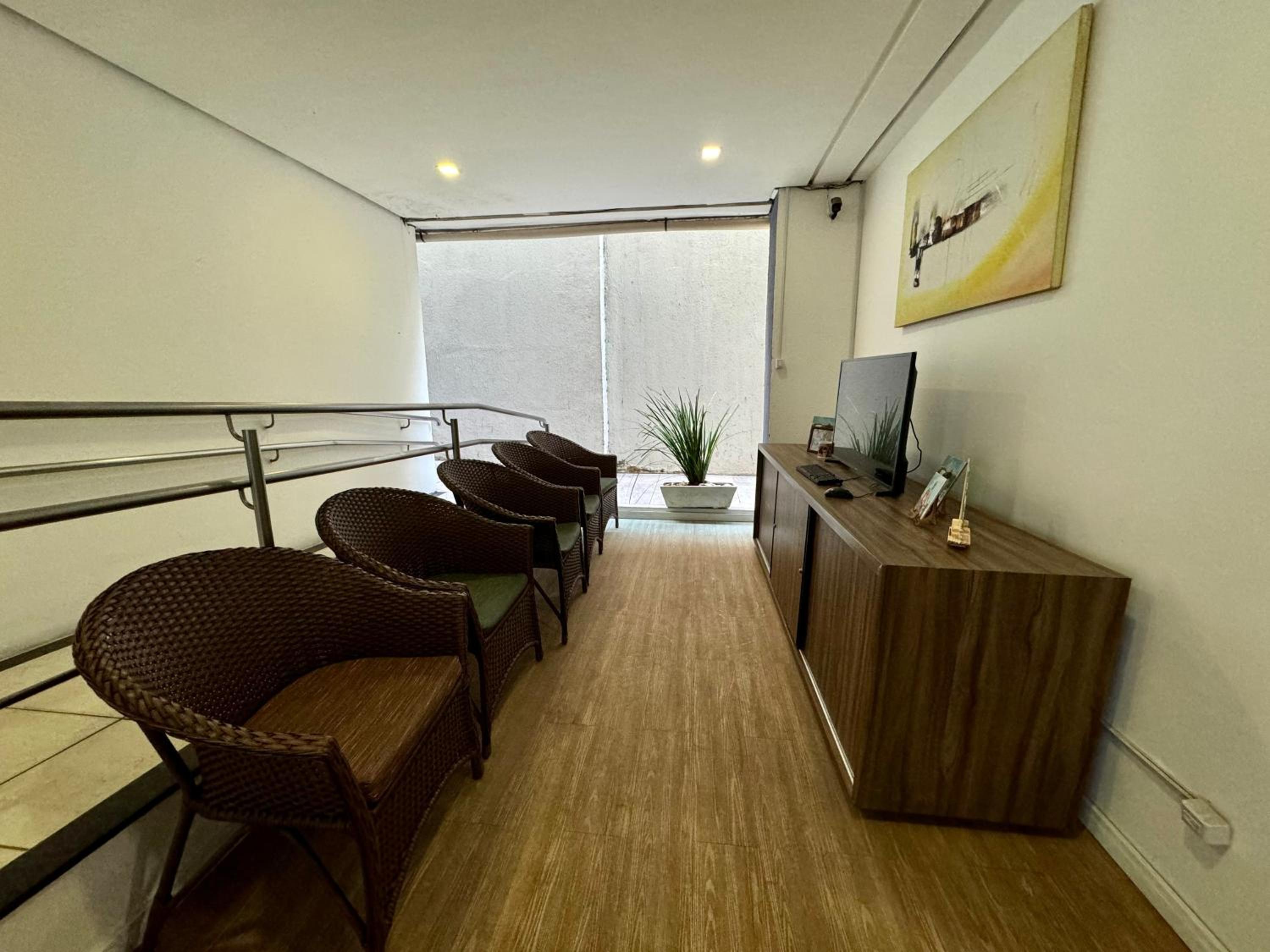 Edy hospedagens Beira-Mar flat 310 com vista para o morro do careca, piscina e localização privilegiada