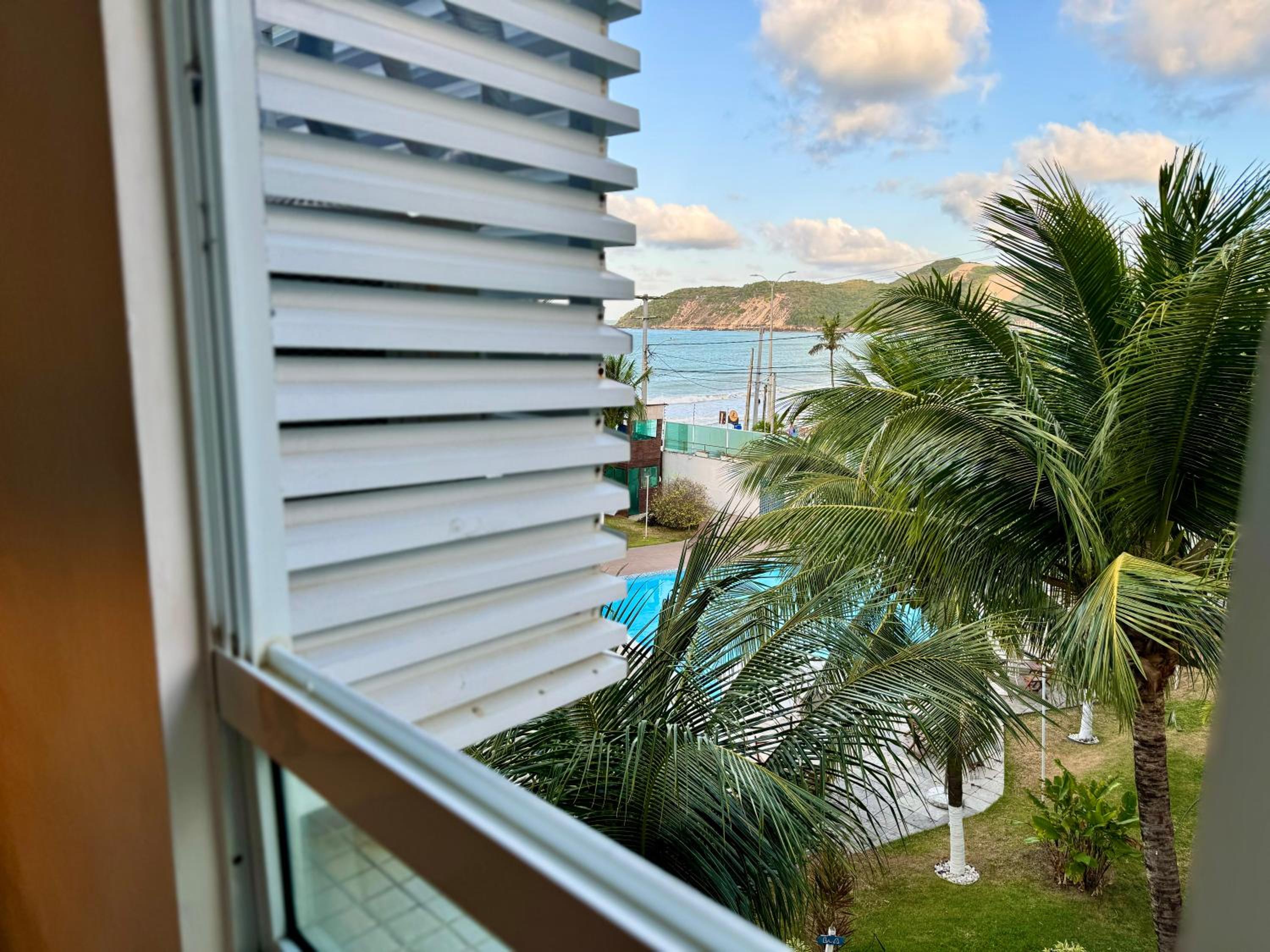 Edy hospedagens Beira-Mar flat 310 com vista para o morro do careca, piscina e localização privilegiada