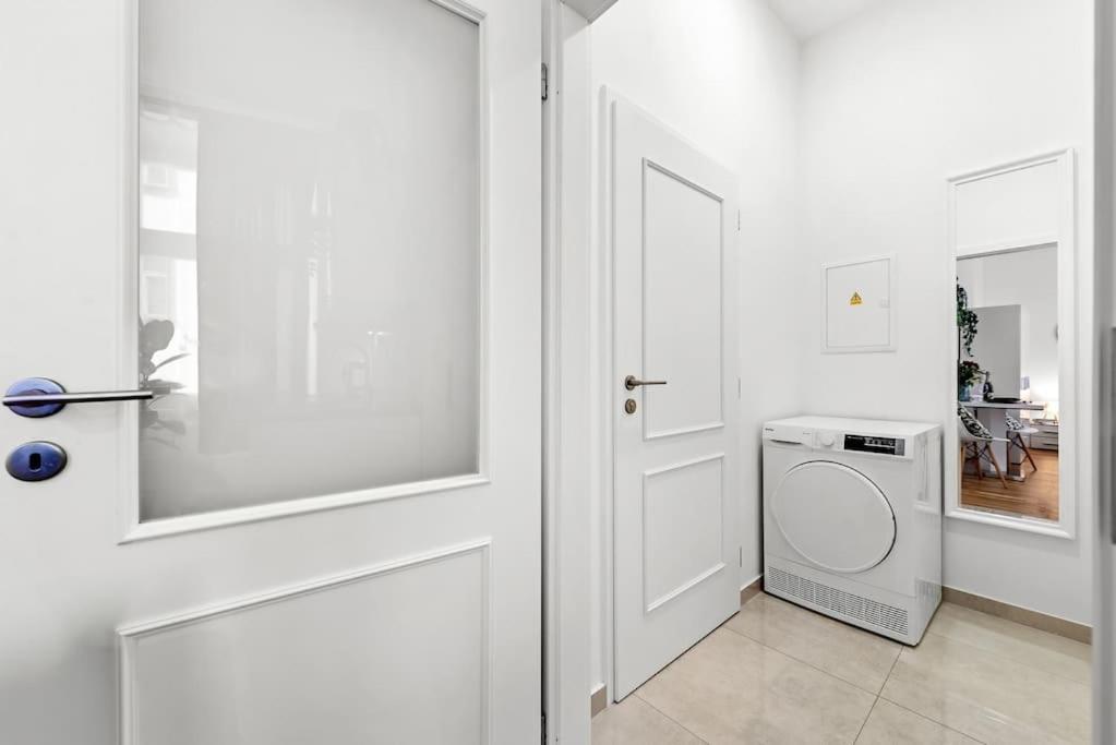 Boho Brand New Studio