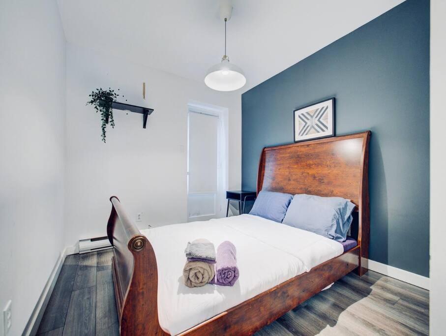 Charming 2 BD condo griffintown