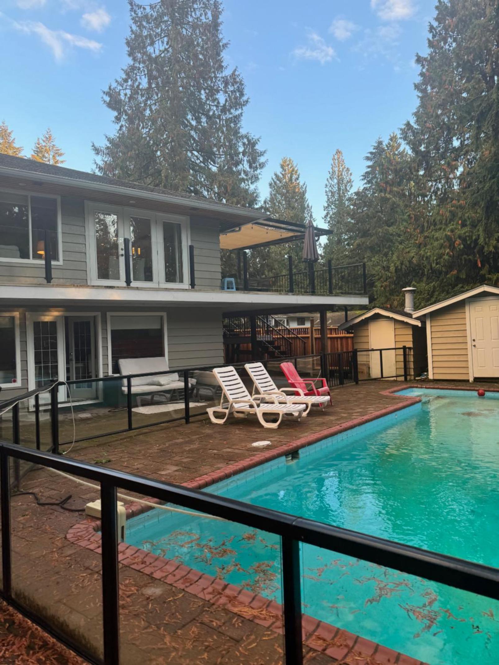 Big Charming 1-bedroom Apartment