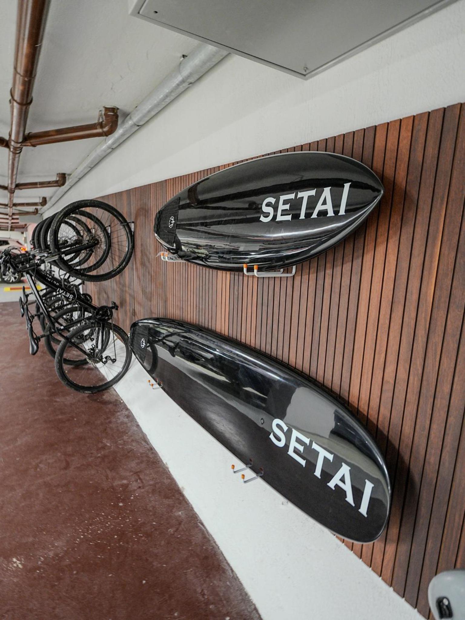 Setai Yacht Premium #307 by AcalMar Flats