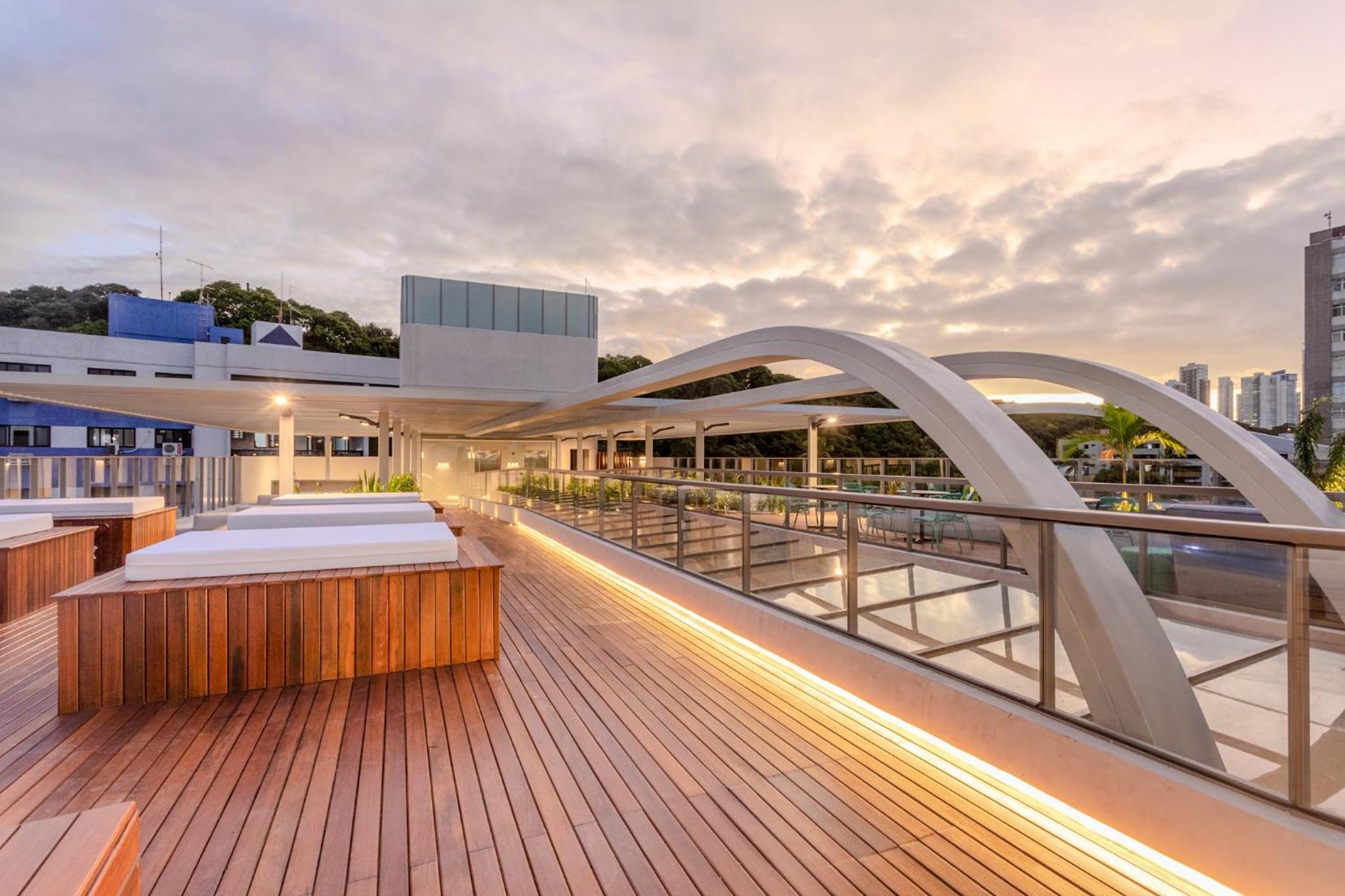 Setai Yacht Premium #307 by AcalMar Flats