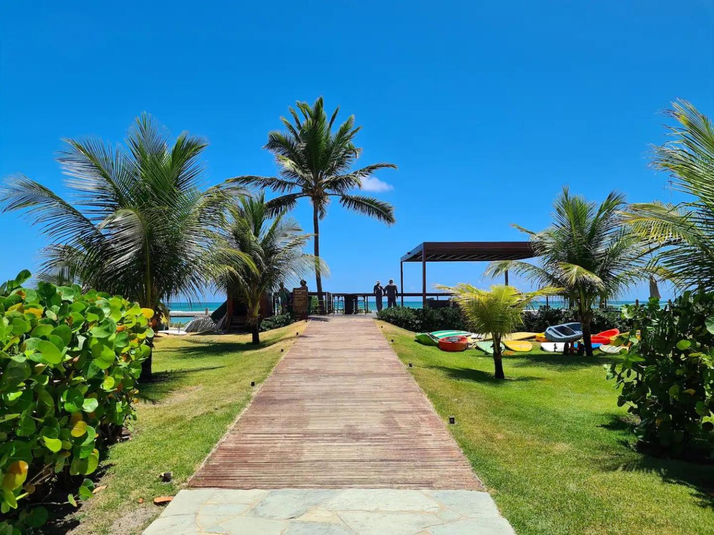 Resort Nui Supreme Beach - Muro Alto
