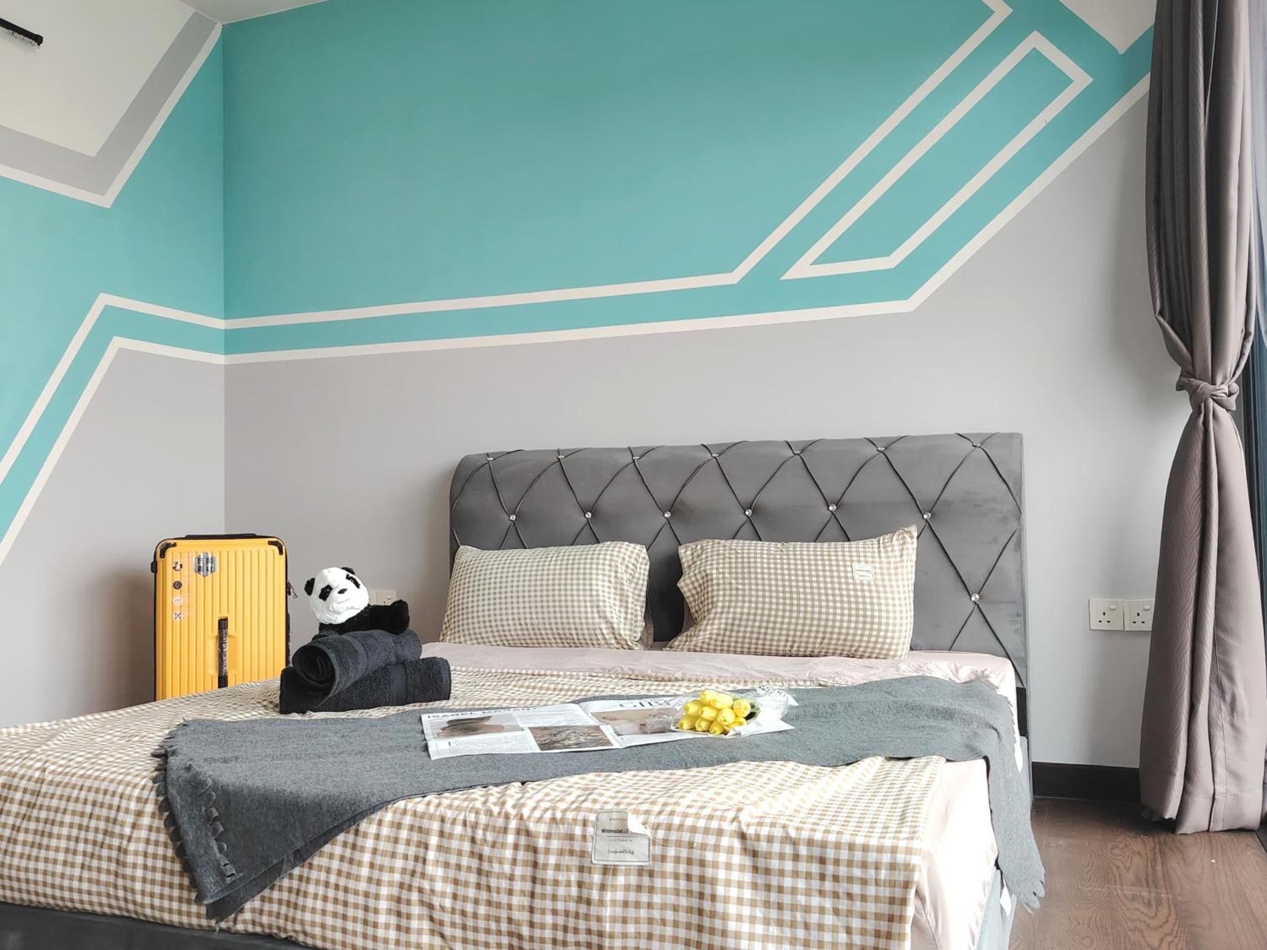 Almas Suites Cozy Stylish Couple Netflix BySTAY photo 6