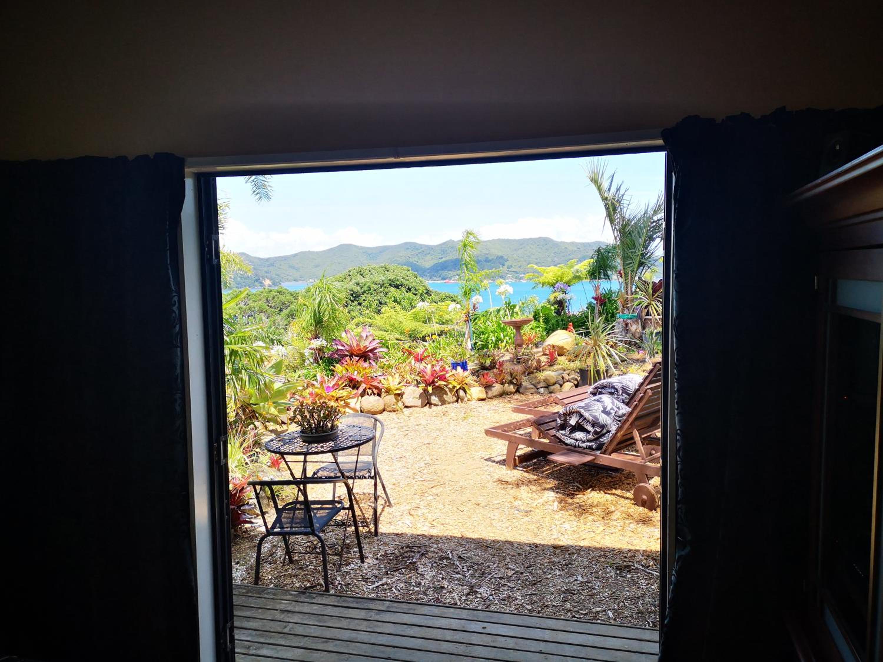 Fantasy Island - private seaview cabins