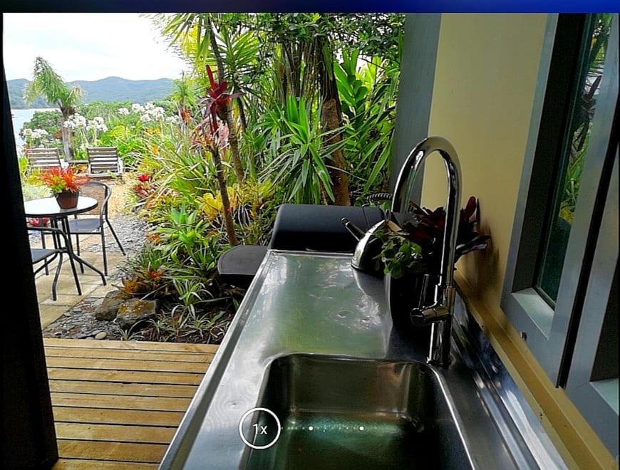 Fantasy Island - private seaview cabins