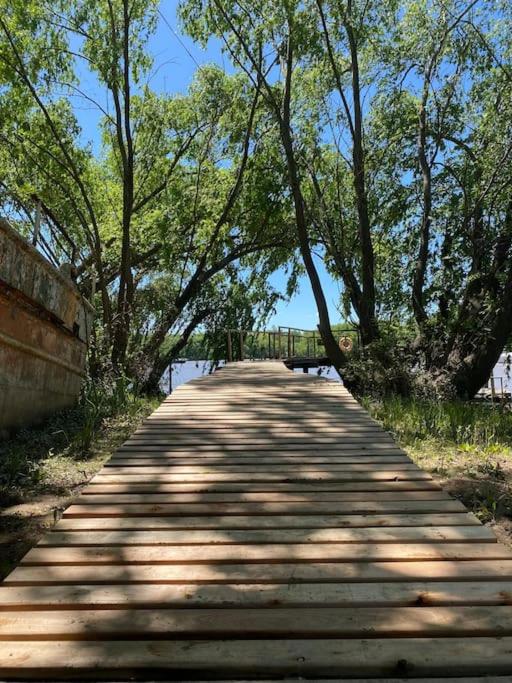 New Island Cottage at the Delta of Buenos Aires