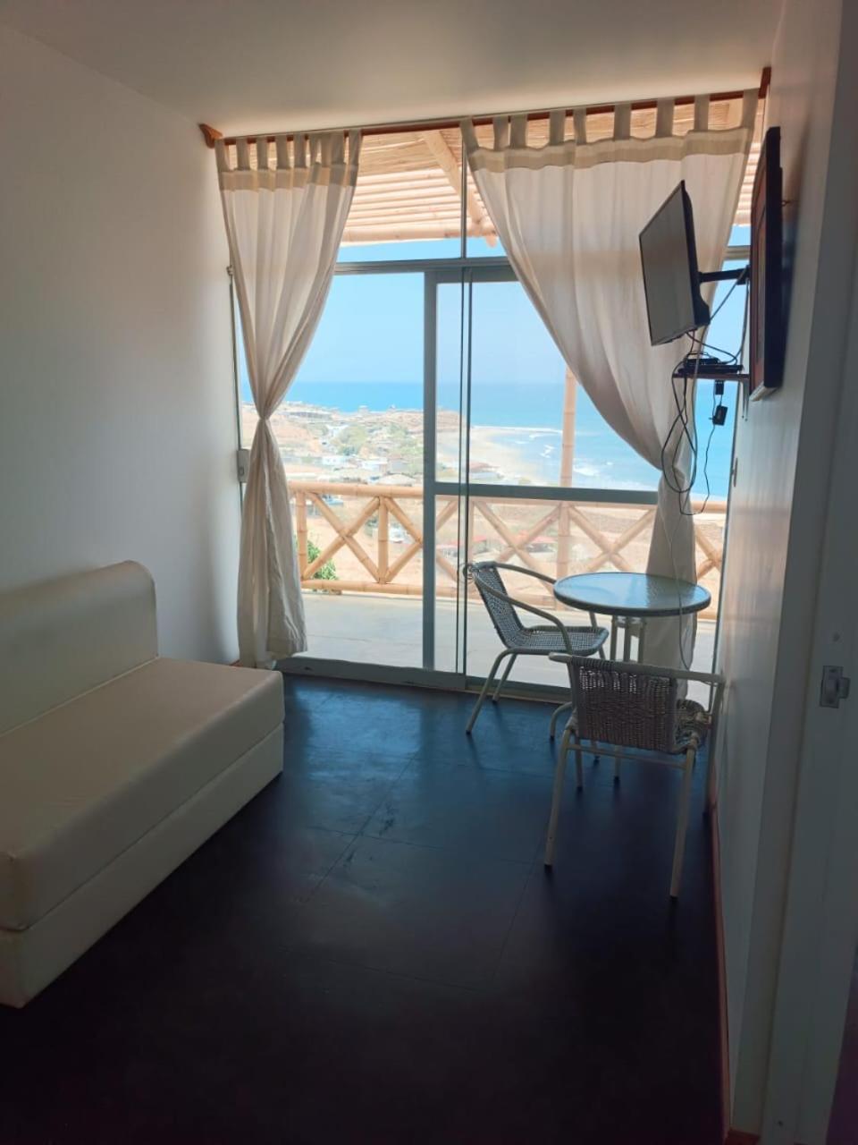 Habitaciones en Punta Veleros - Ancona view 4
