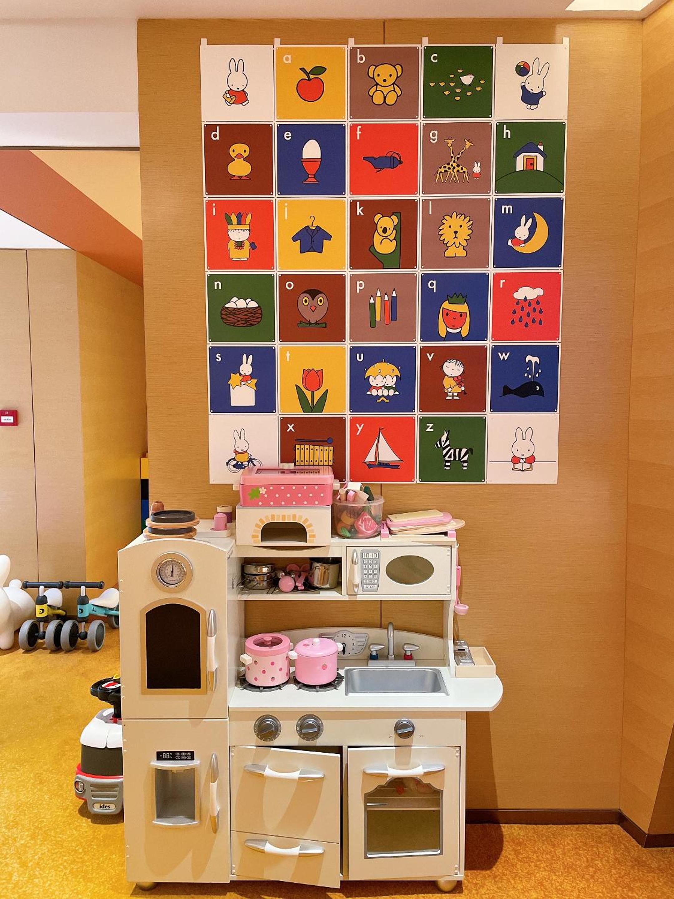 Sheraton Hong Kong Tung Chung Hotel