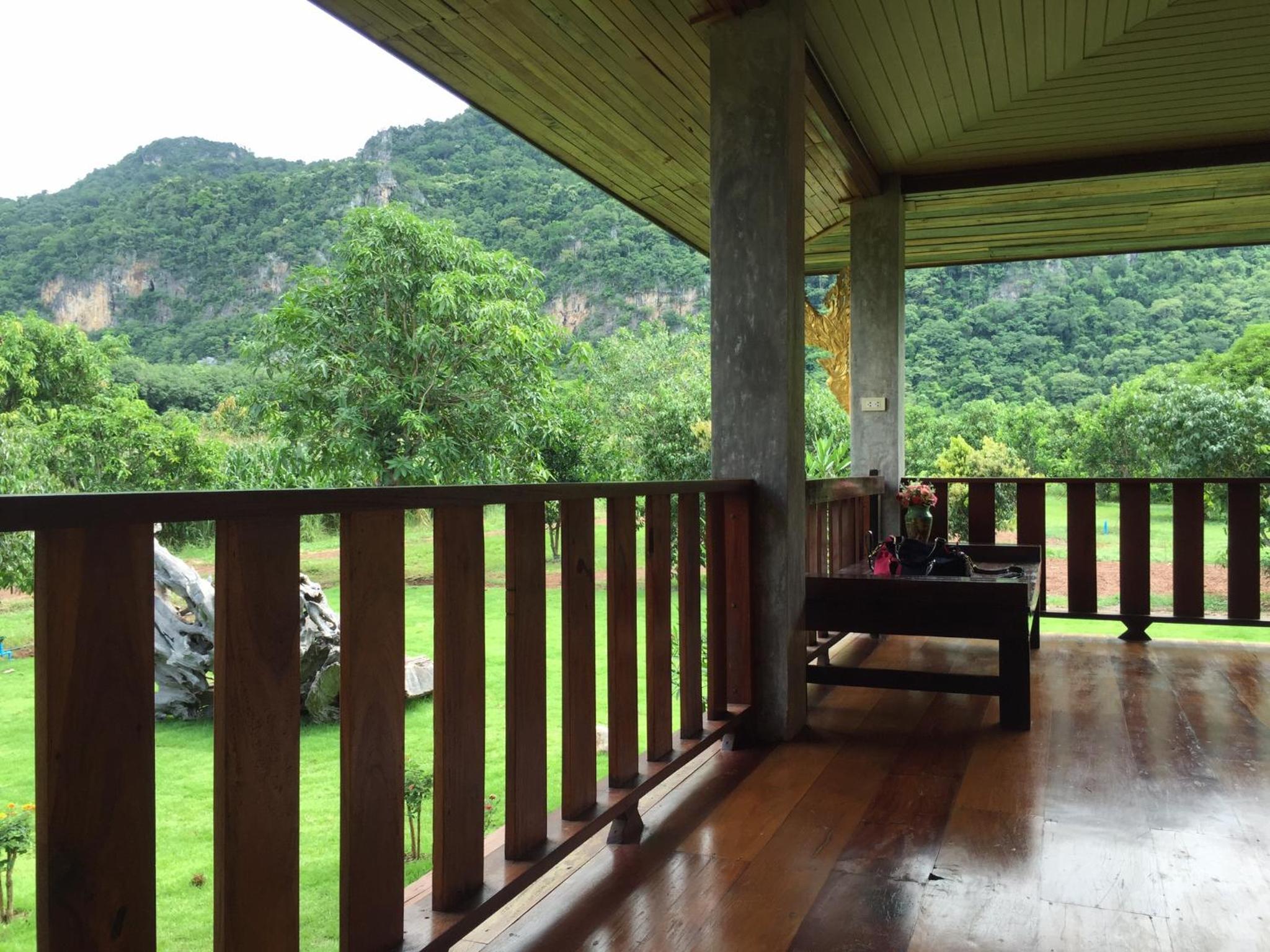 Baan Chai Khao Home Stay