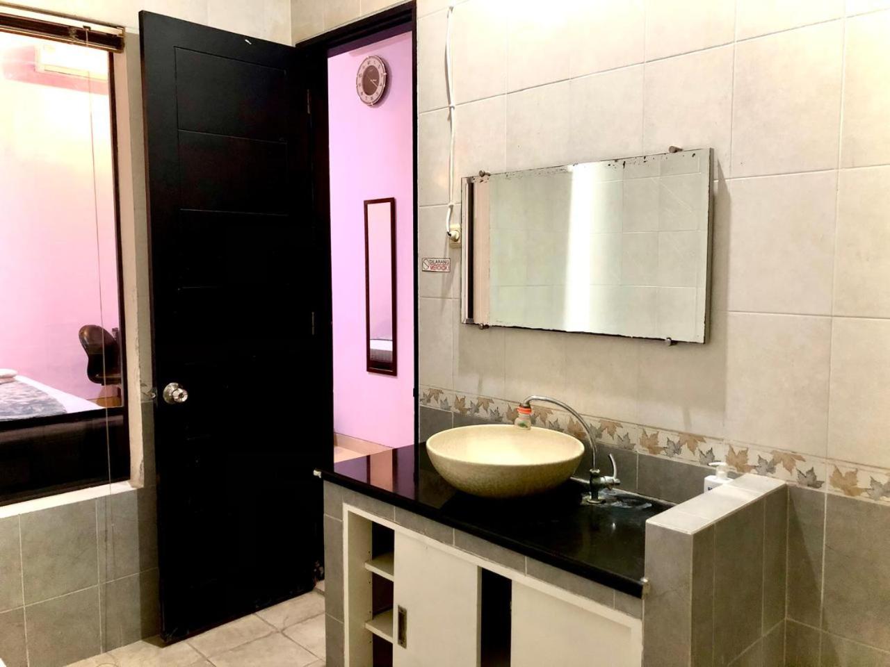 Serafinna Guest House