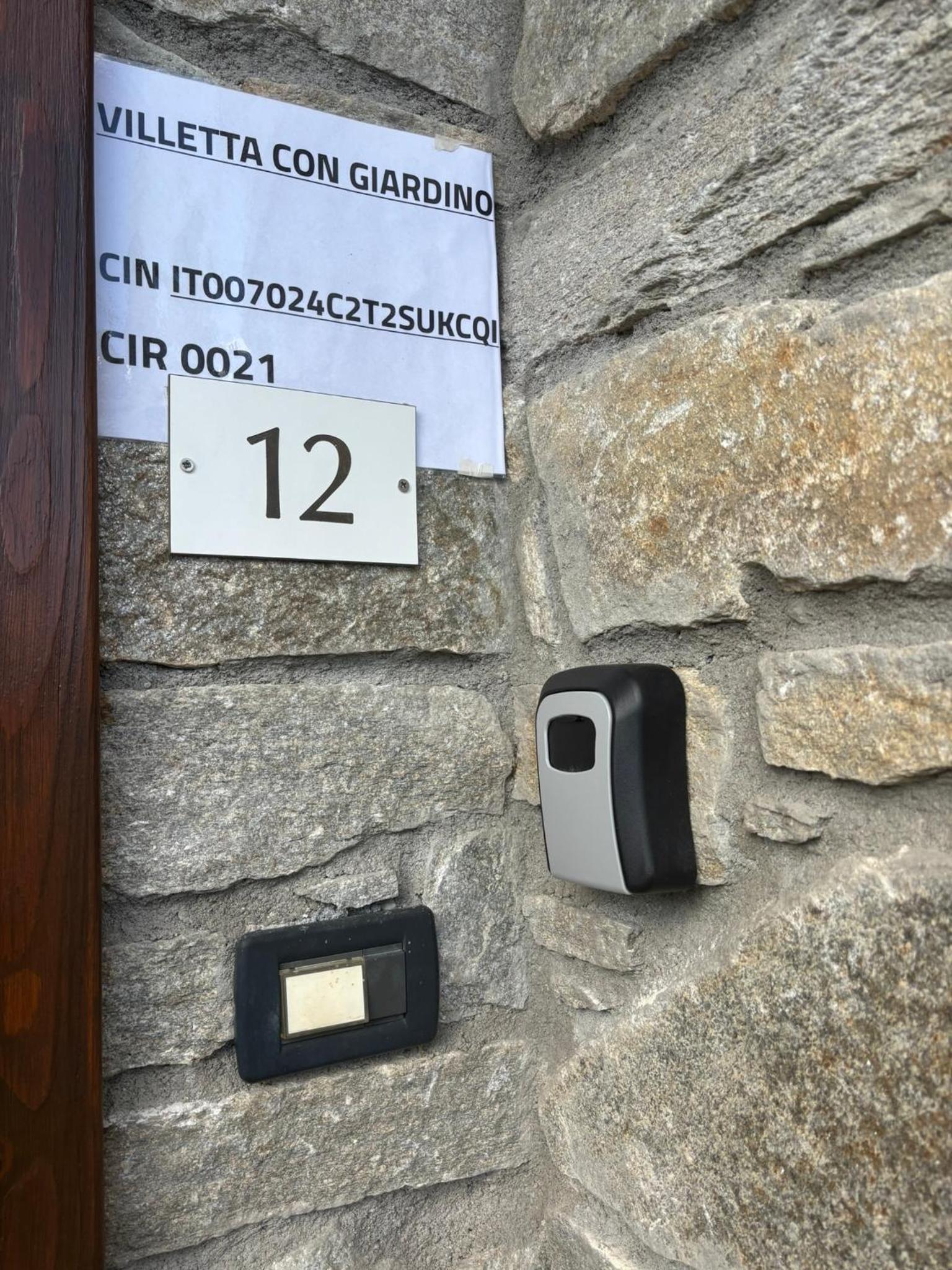 Villetta con giardino