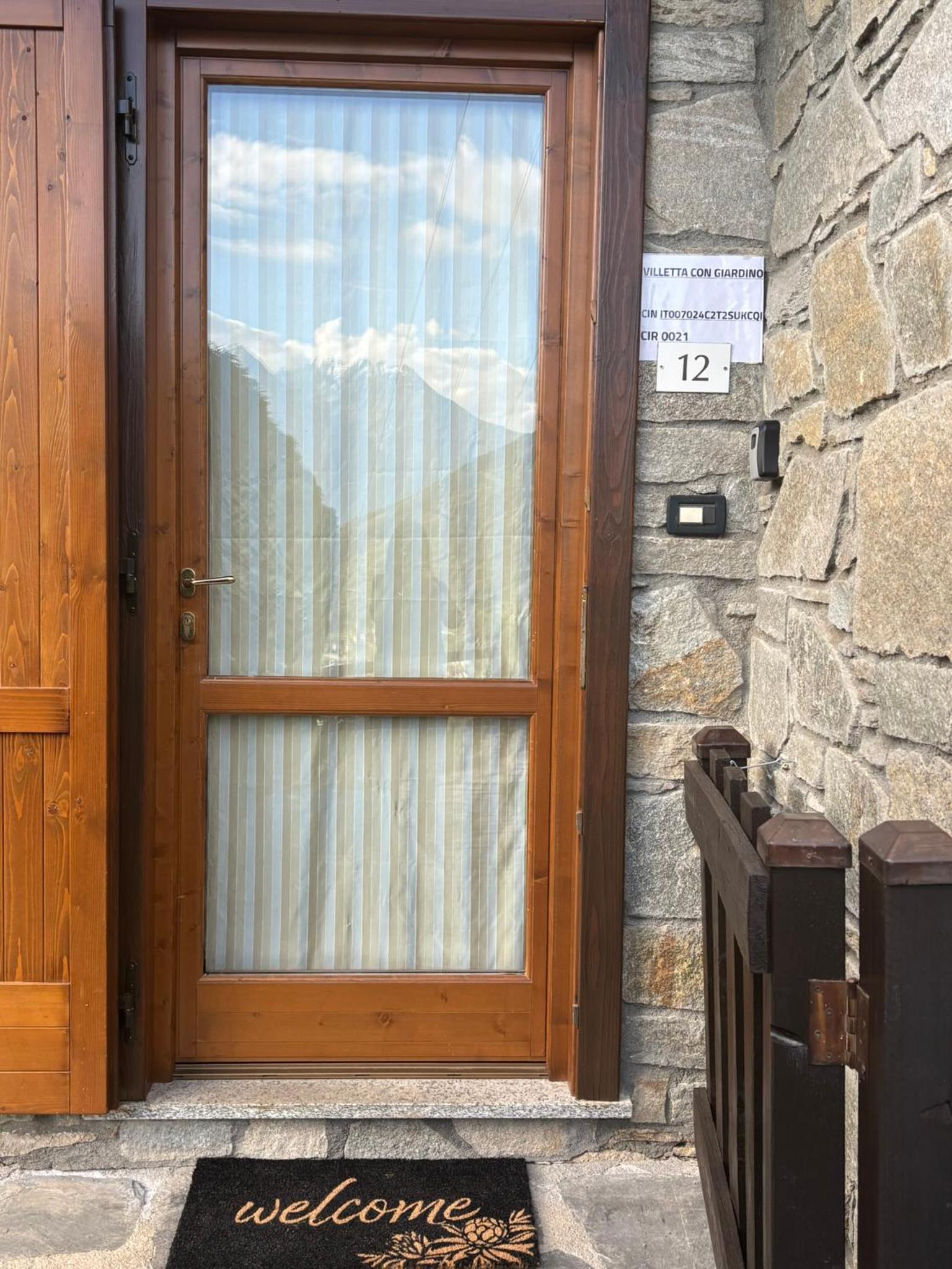 Villetta con giardino