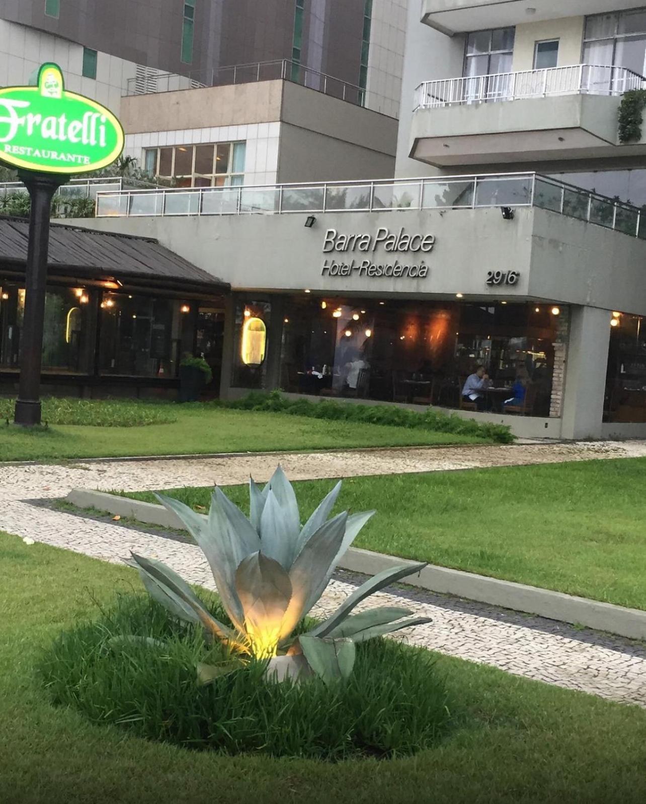Apart Hotel Barra da Tijuca em frente à praia
