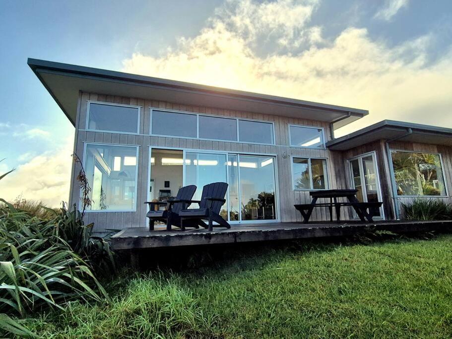 XSPOT Cliff House apartment, secluded 4WD location view 4