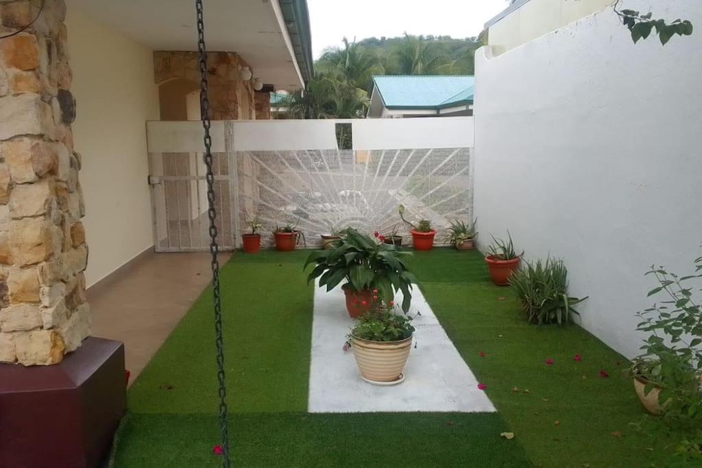 VillaLore piscina exclusiva BBQ AC max 11 personas 5min playas