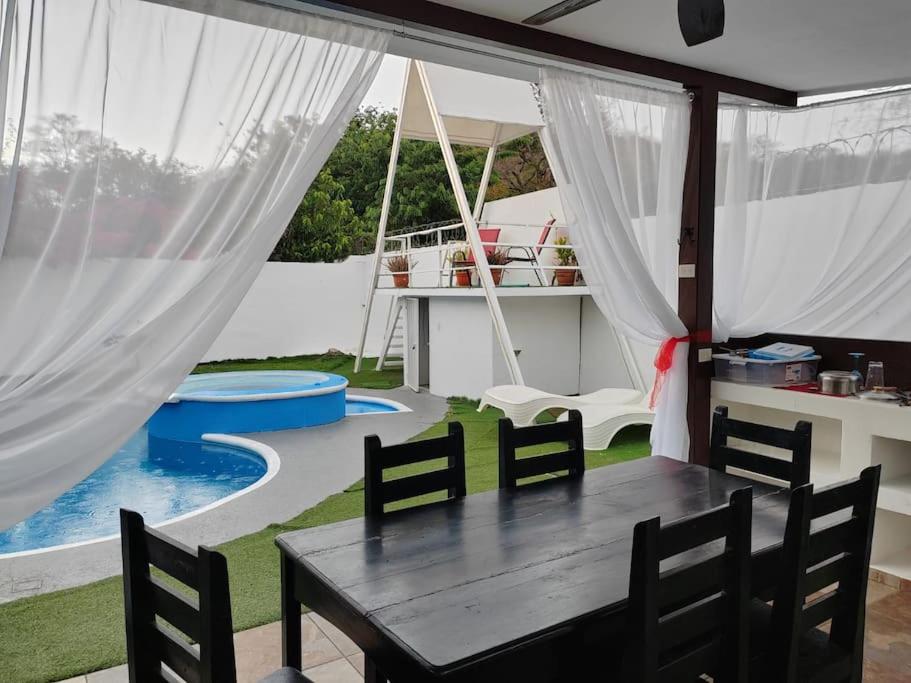 VillaLore piscina exclusiva BBQ AC max 11 personas 5min playas