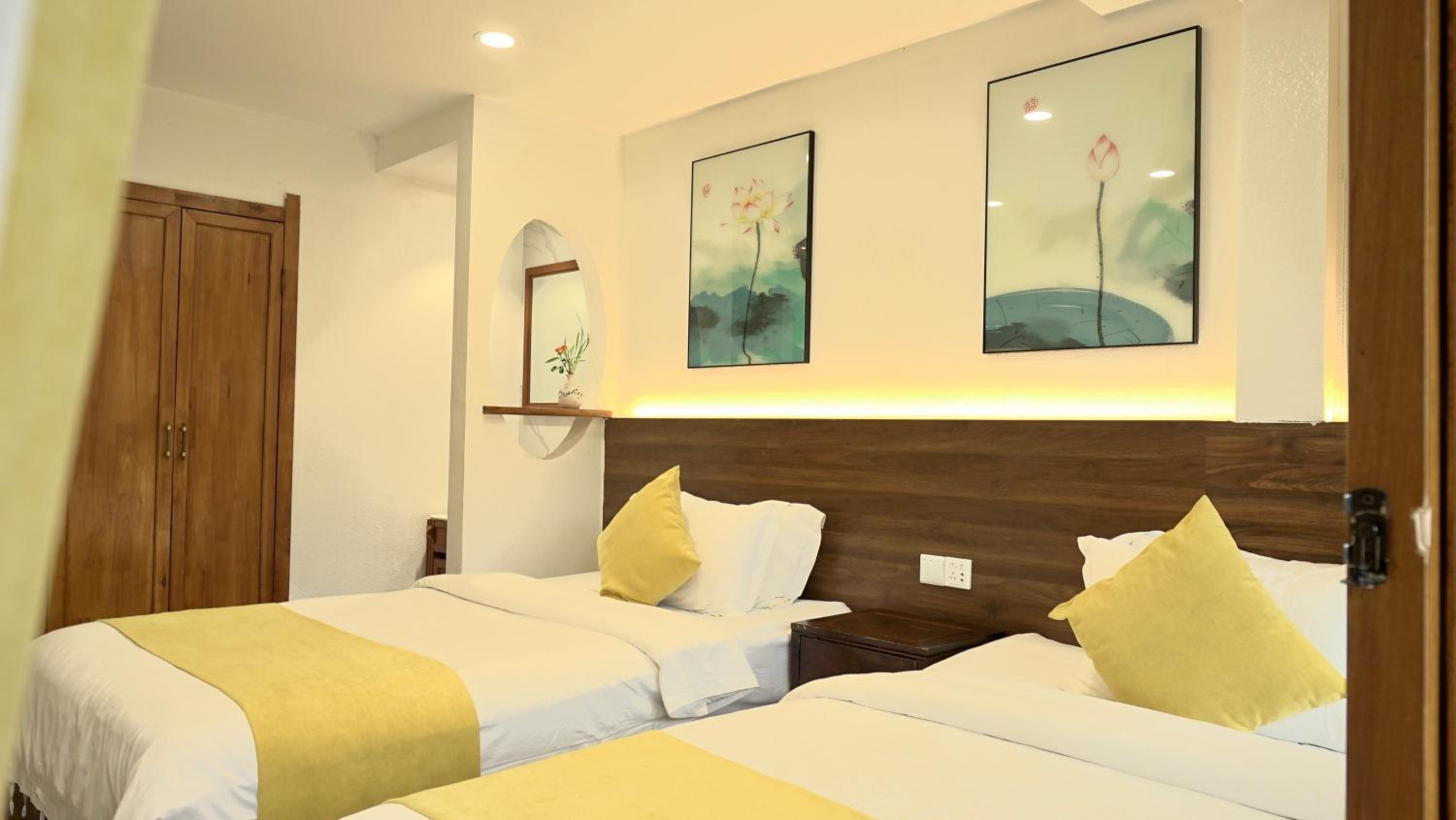 hotel room