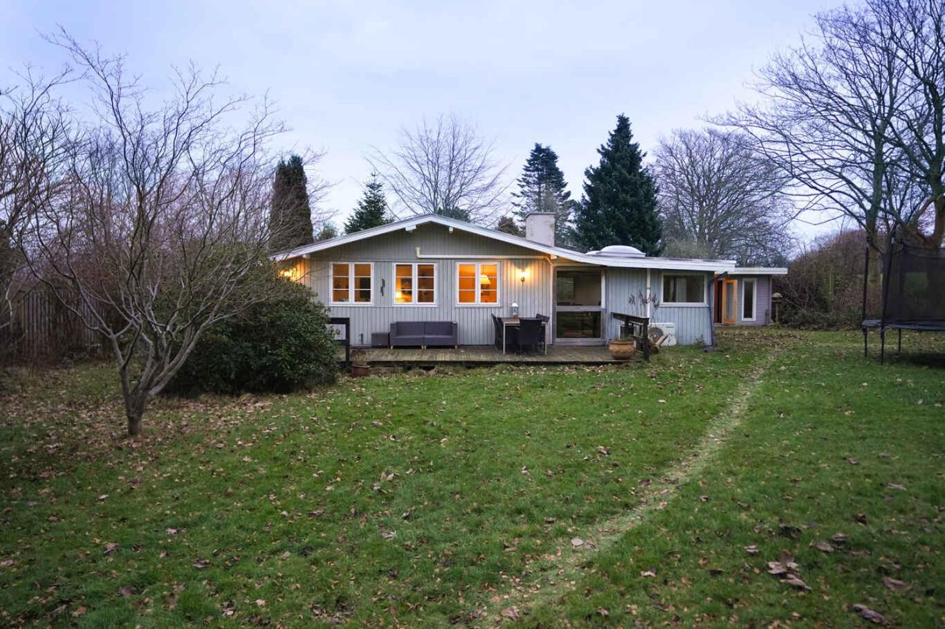 Lovely Cottage In Dronningmølle