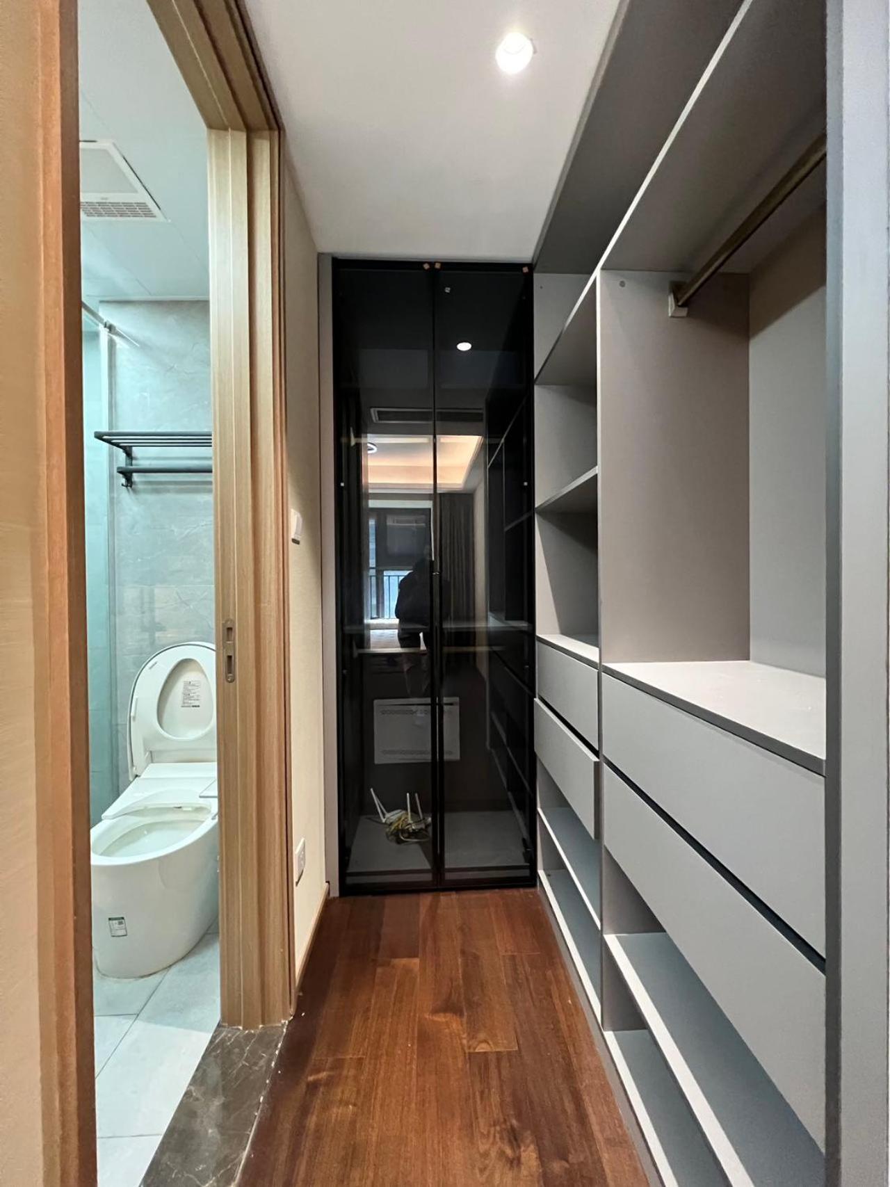 Shanghai HongQiao Airport Branch National Convention and Exhibition Center great 3 bedrooms Boutique designer house have two bathrooms