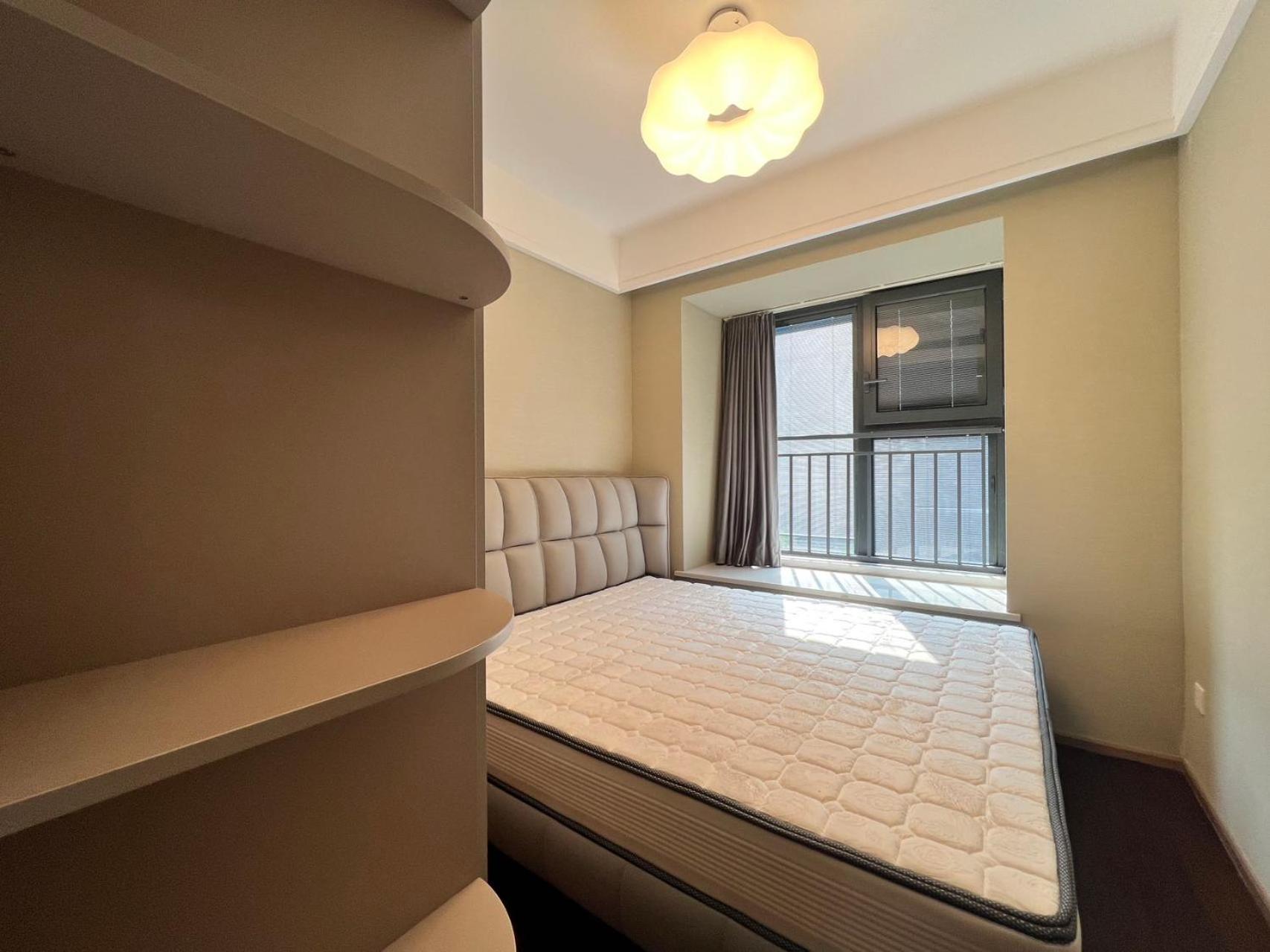 Shanghai HongQiao Airport Branch National Convention and Exhibition Center great 3 bedrooms Boutique designer house have two bathrooms