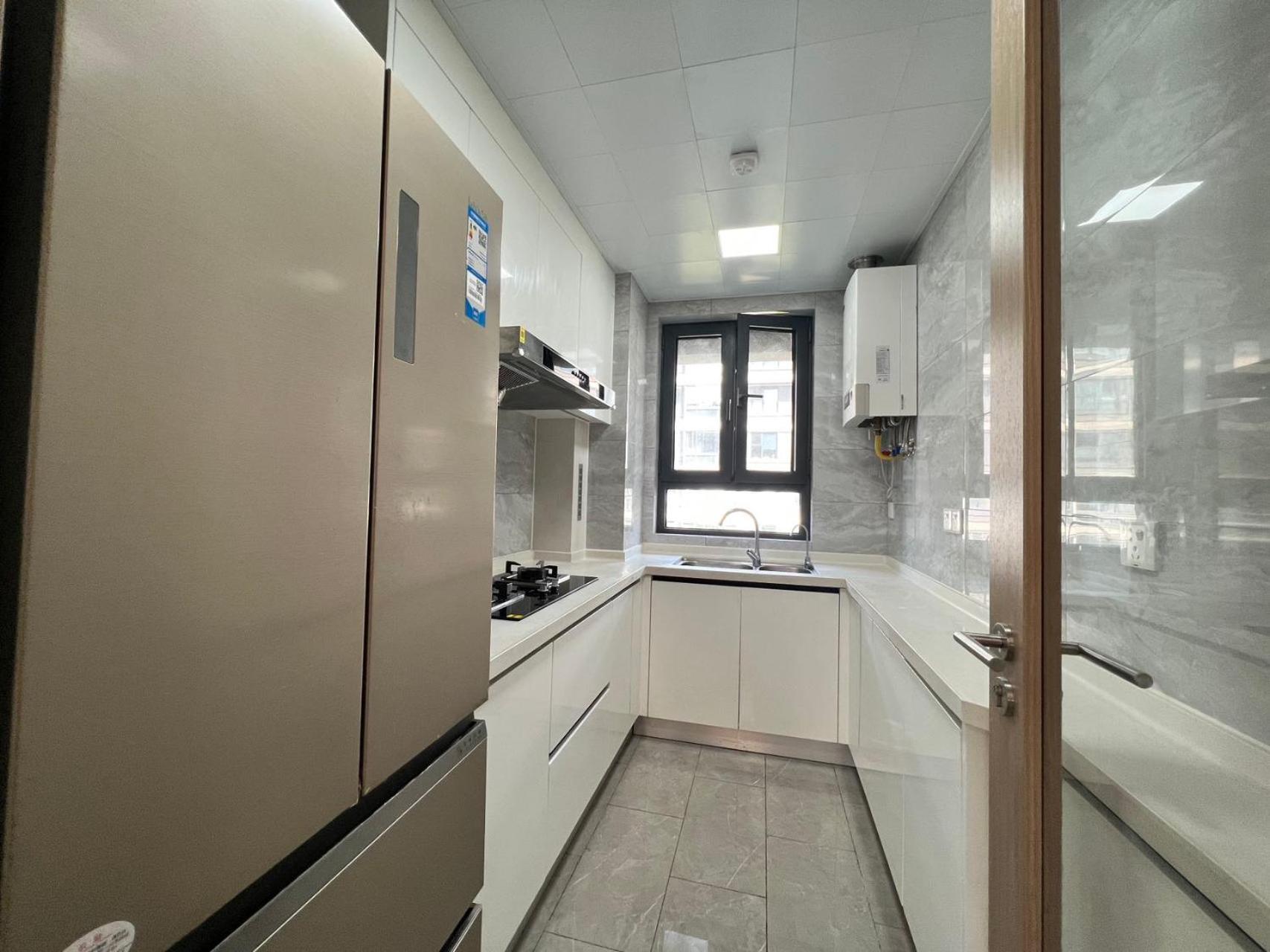 Shanghai HongQiao Airport Branch National Convention and Exhibition Center great 3 bedrooms Boutique designer house have two bathrooms