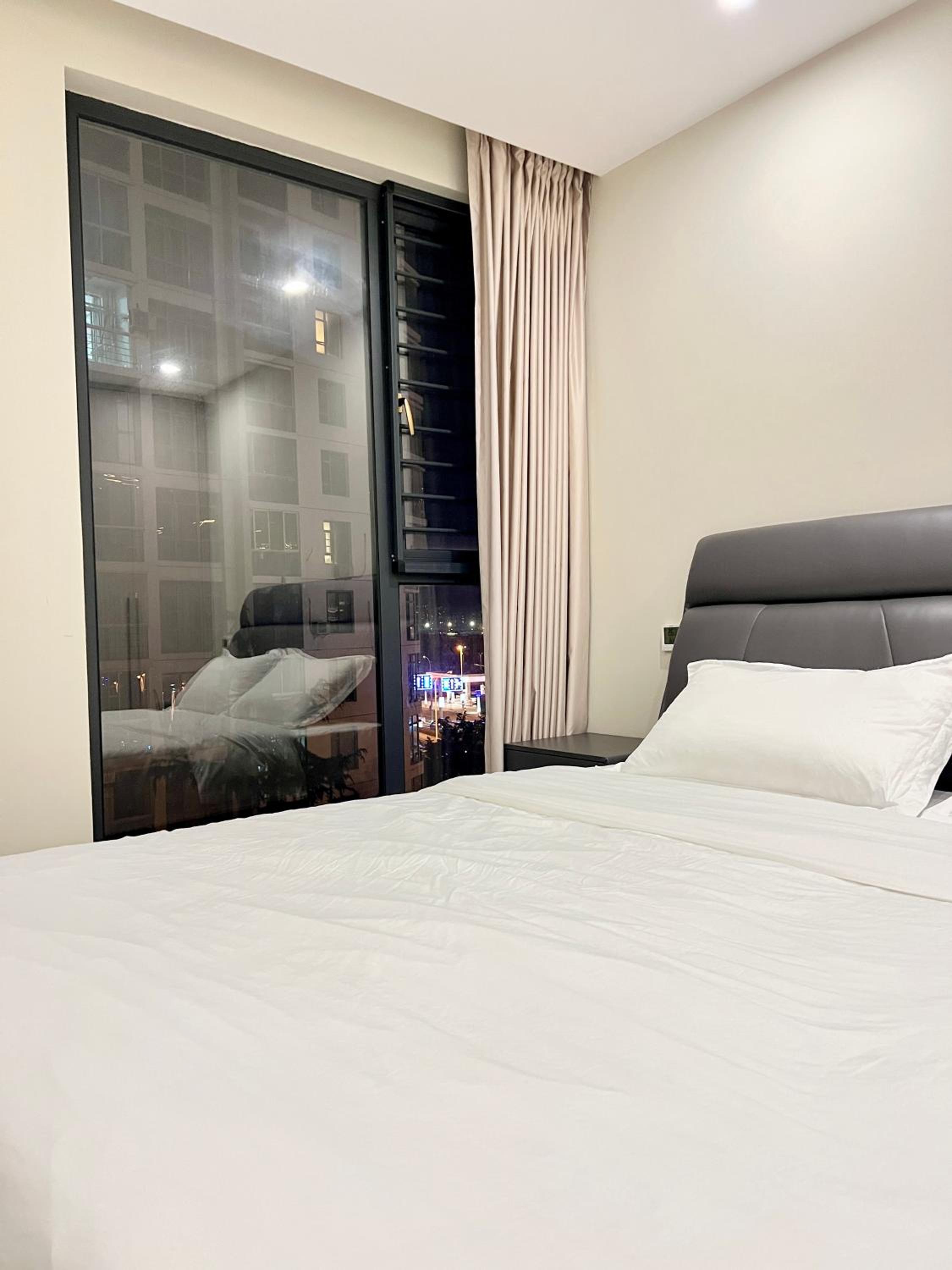 Suzhou Lakeside Sky Villa