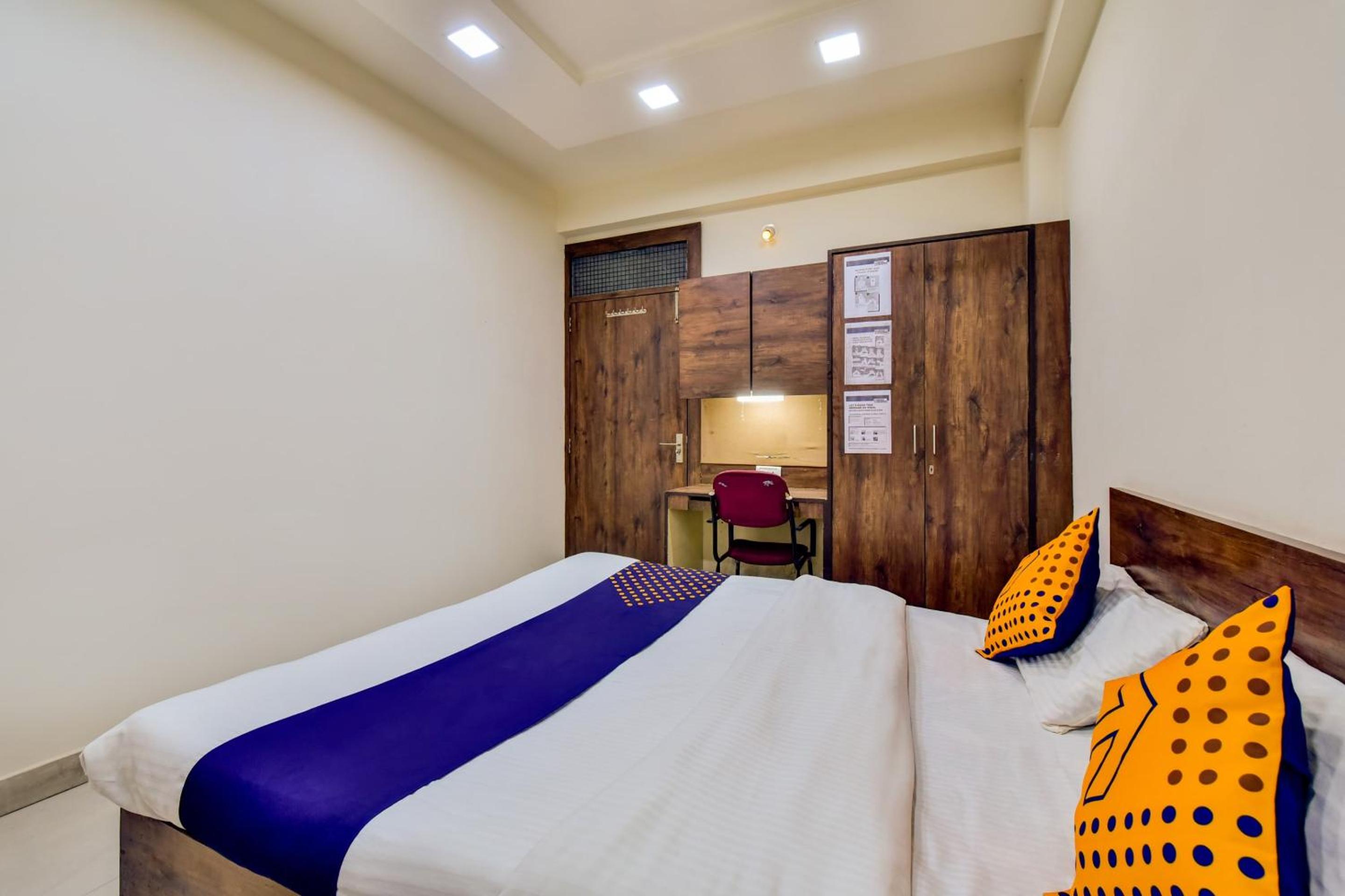 Hotel O VIP Homes view 5