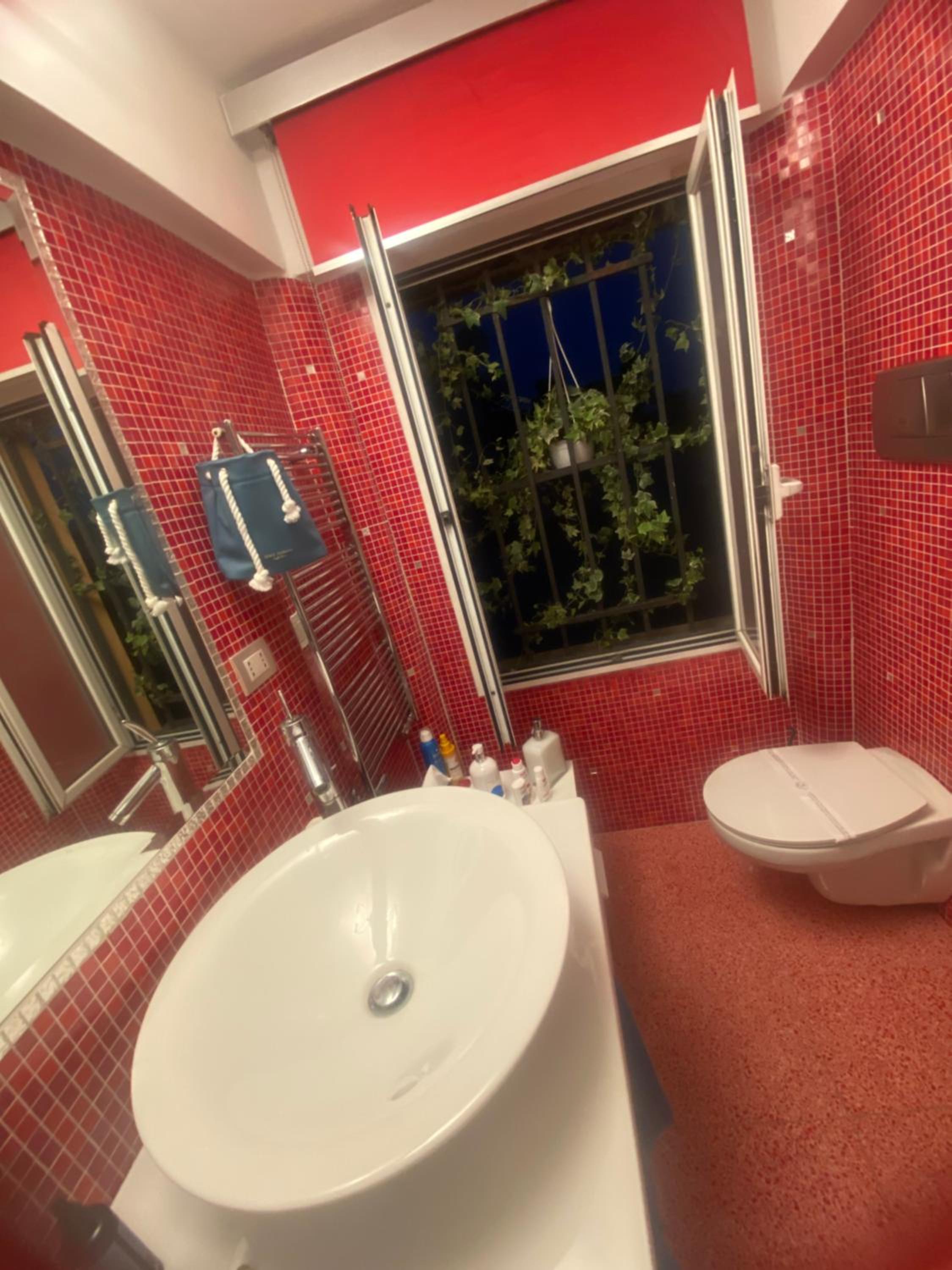 Ave Roma Suite