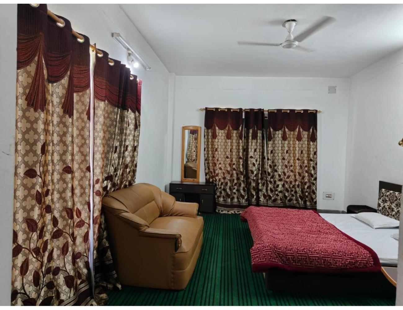 Shabir Group of Hotels, Kokernag