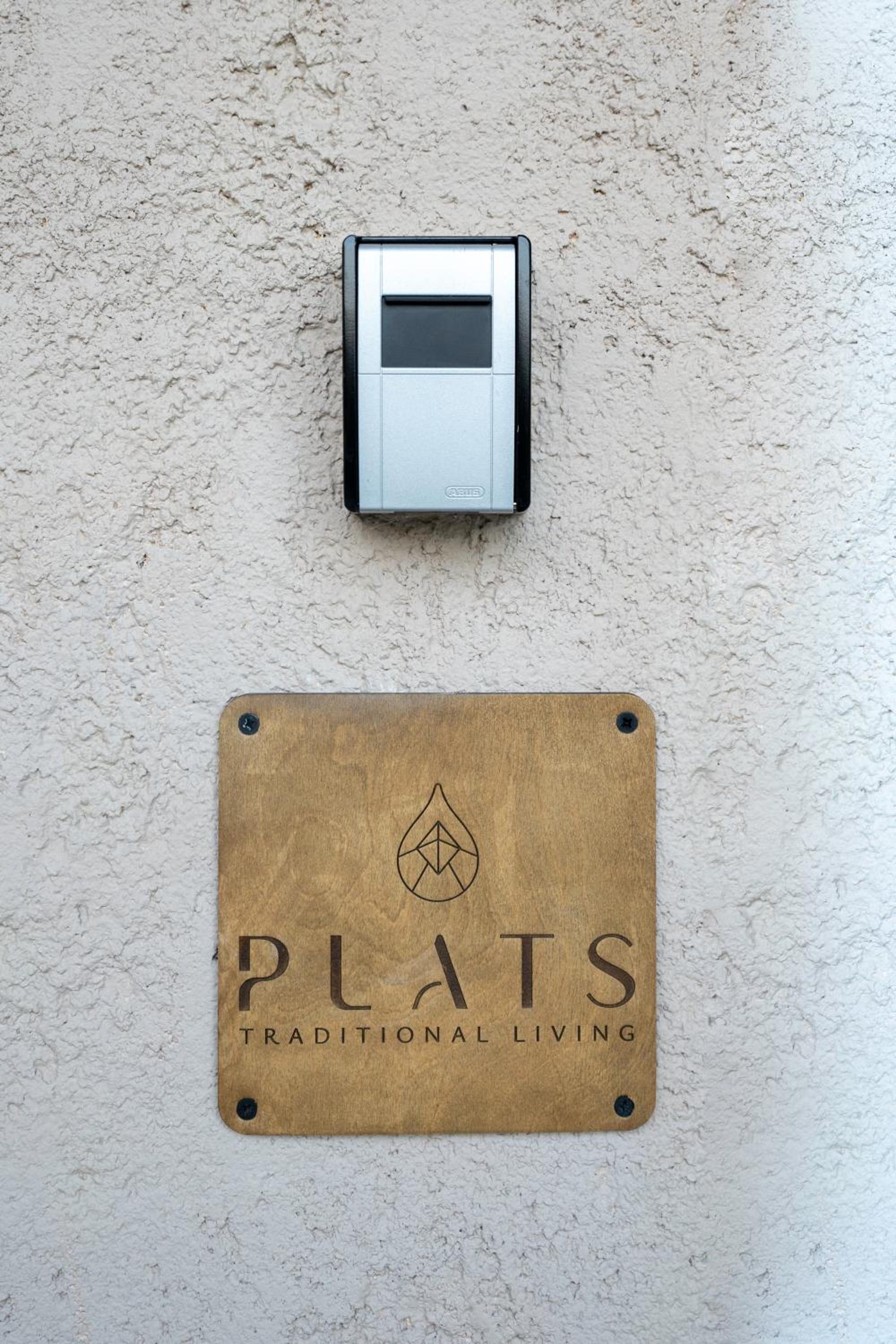 PLATS Traditional Living