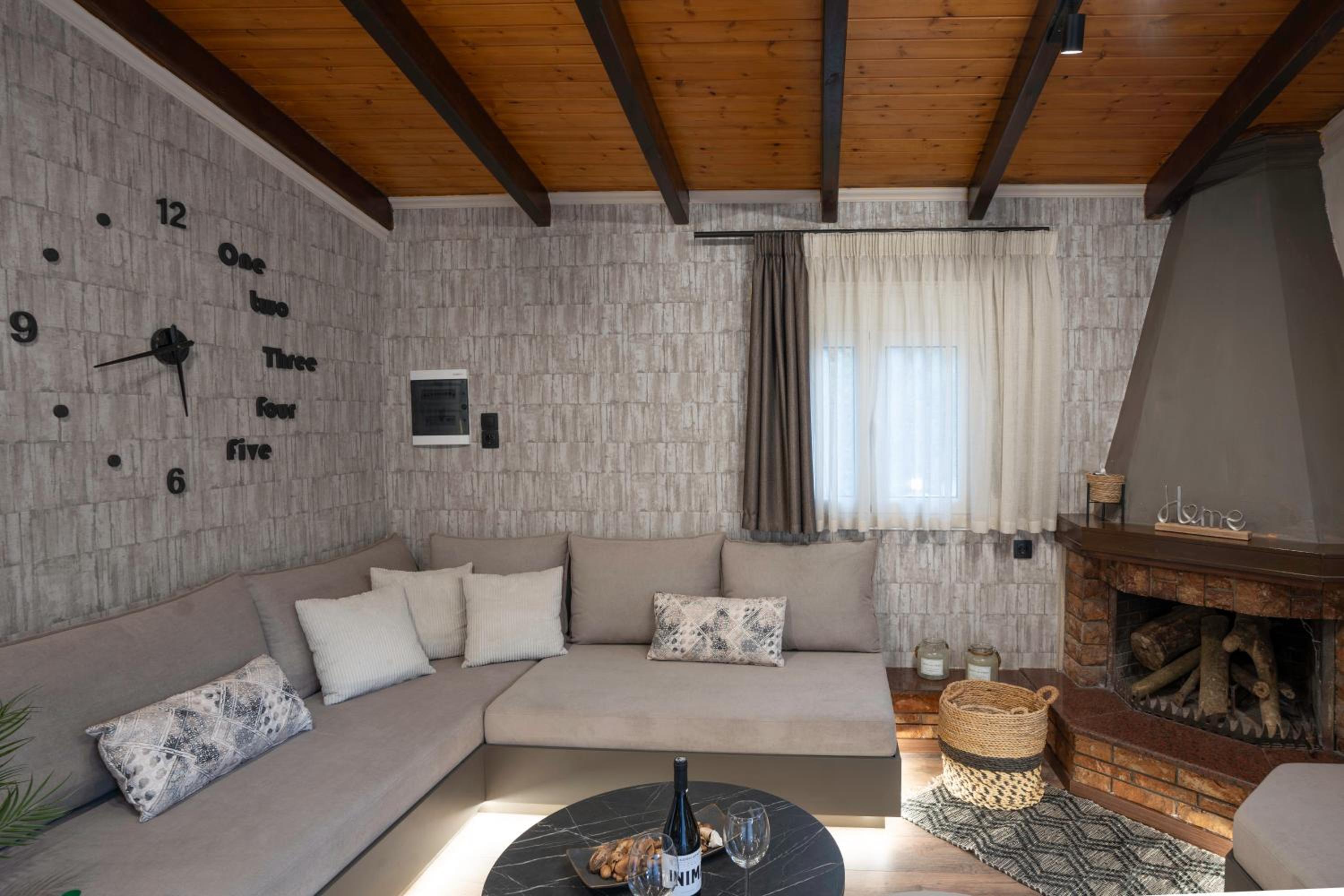PLATS Traditional Living