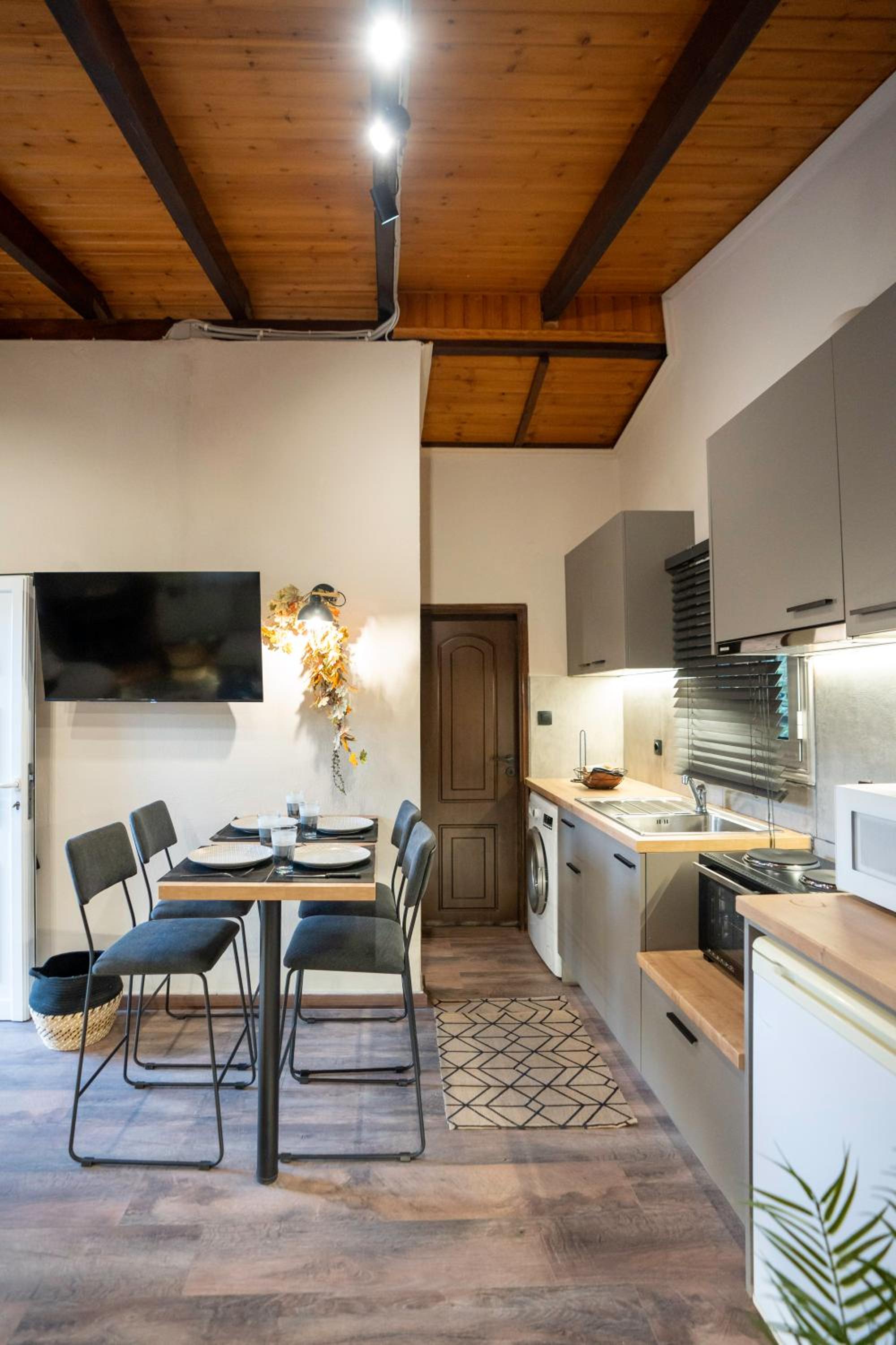 PLATS Traditional Living