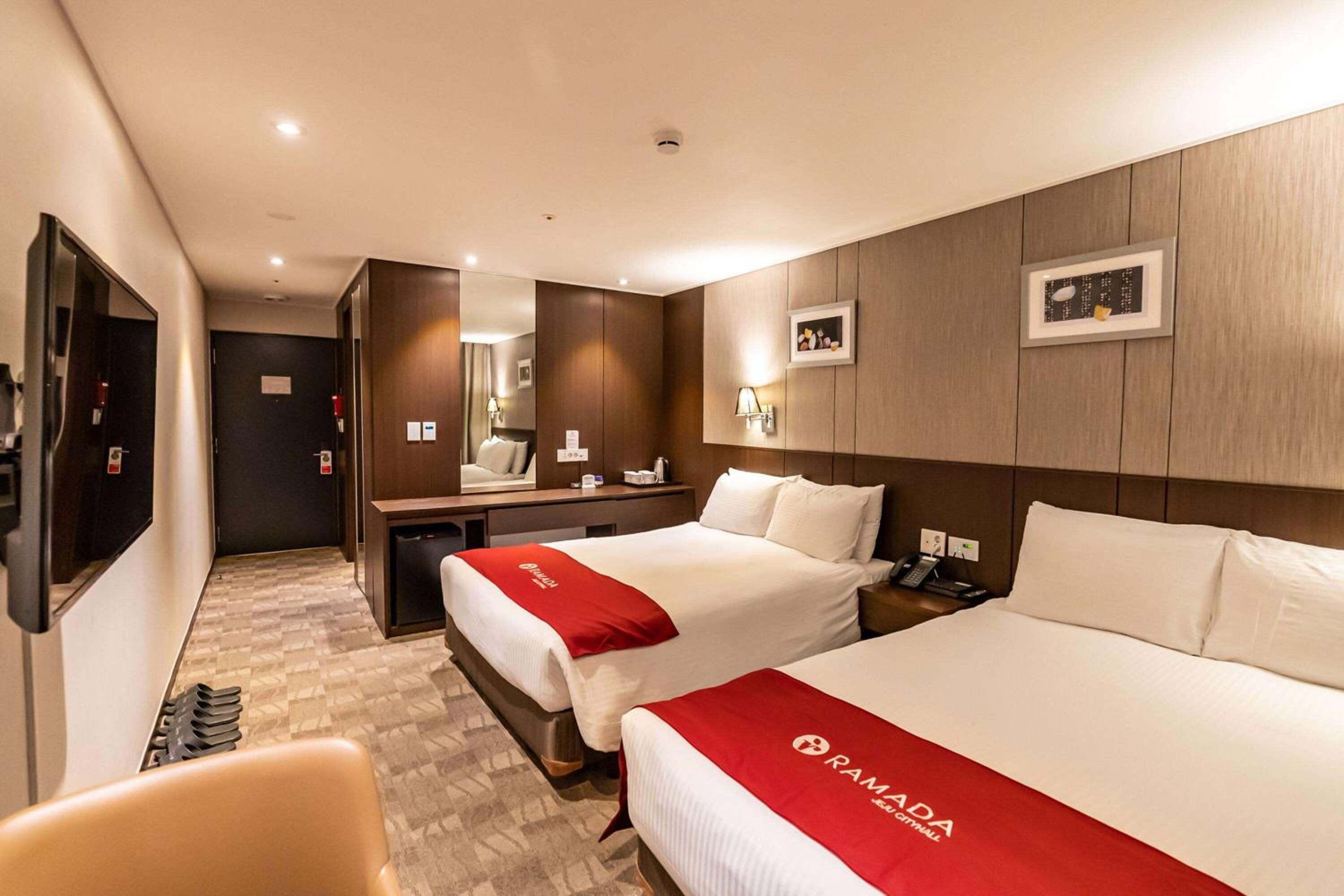 Jeju Vacations - Ramada by Wyndham Jeju City Hall - Property Image 9