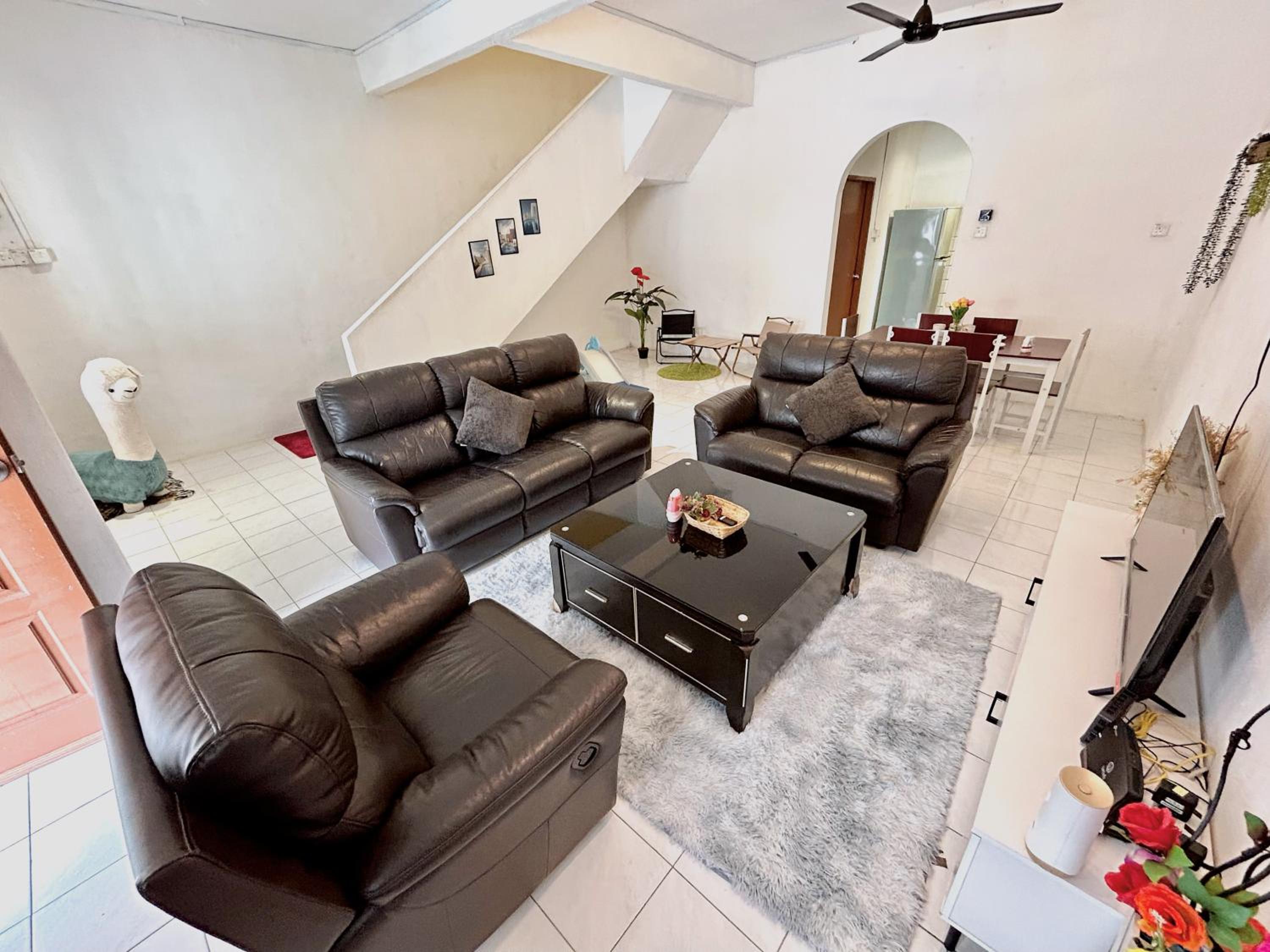 Cozy 10 Entire House 4 Bedroom At Alma Bukit Mertajam photo 3