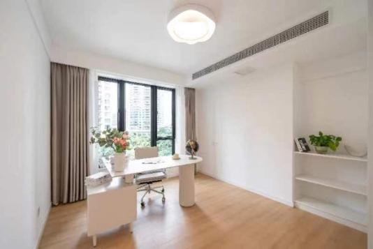 Eastern Hub - ZhongShan Park Branch Three Bedroom Bright French Windows, Open Kitchen in Downtown Area