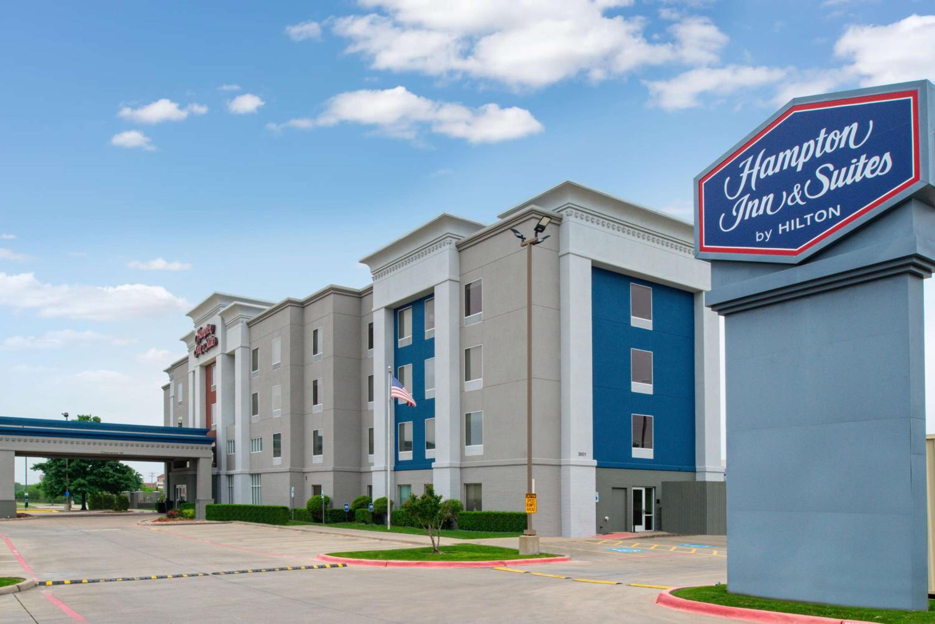 Greenville Vacations - Hampton Inn  Suites Greenville - Property Image 10