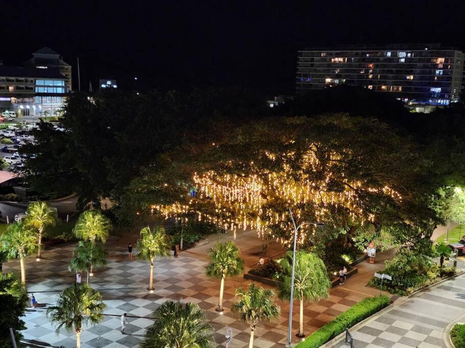 Studio room in Cairns Esplanade! Ocean view! Heart of Cairns