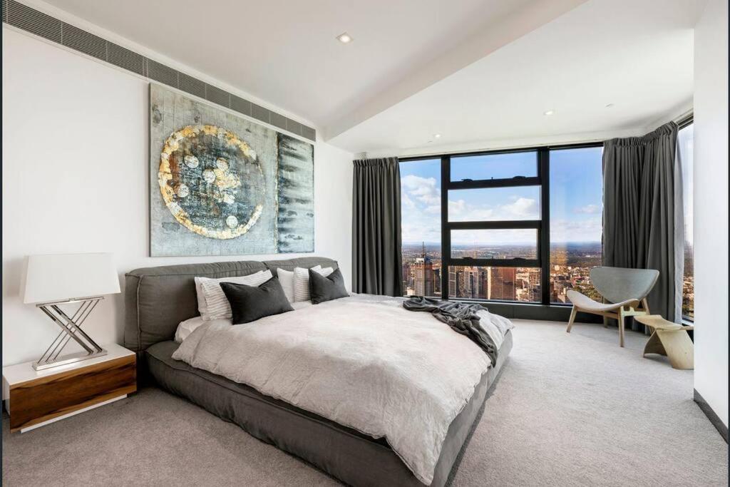 Most Exclusive & Highest Penthouse In MelbourneCBD