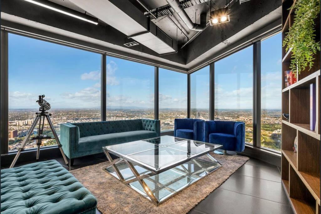 Most Exclusive & Highest Penthouse In MelbourneCBD