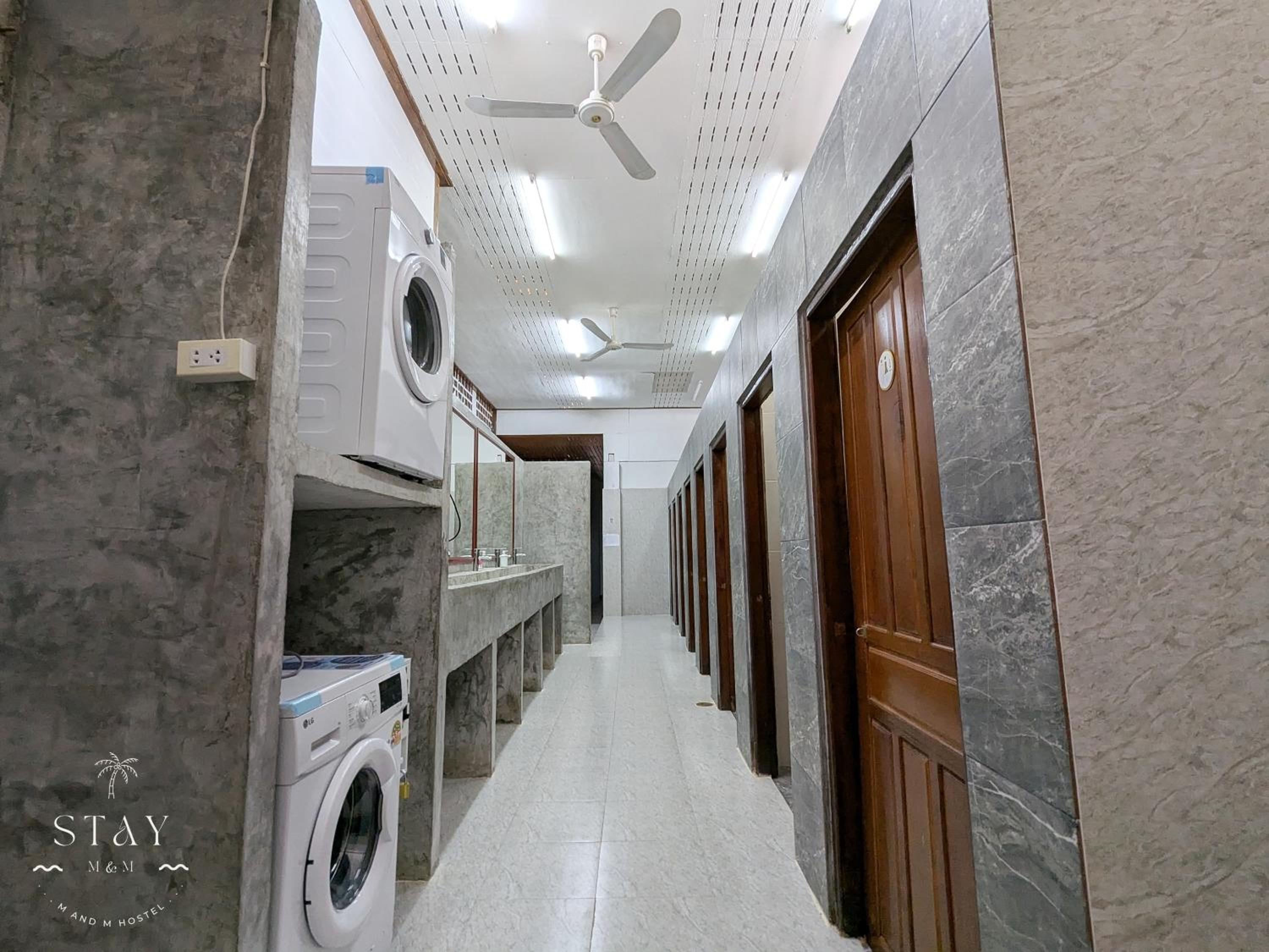STAY HOSTEL - MOTORBIKE & LOCKER RENTAL Thakhek view 2