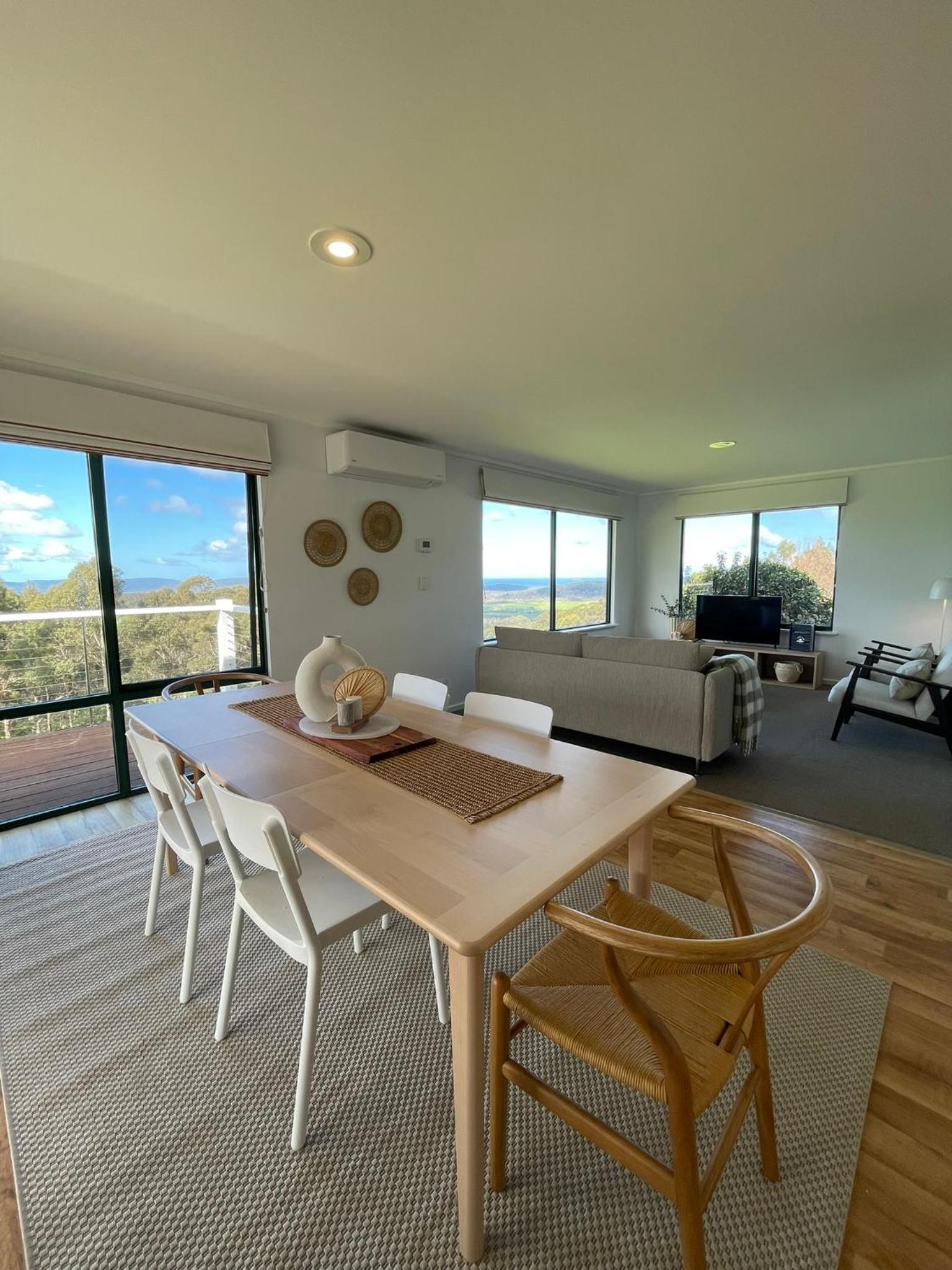 Karri Mia Chalets and Studios