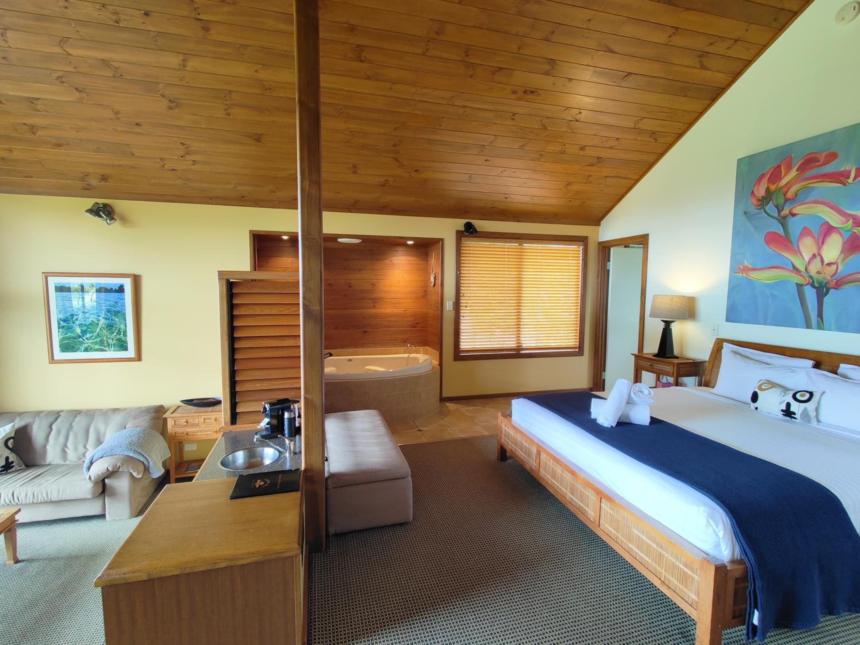 Karri Mia Chalets and Studios