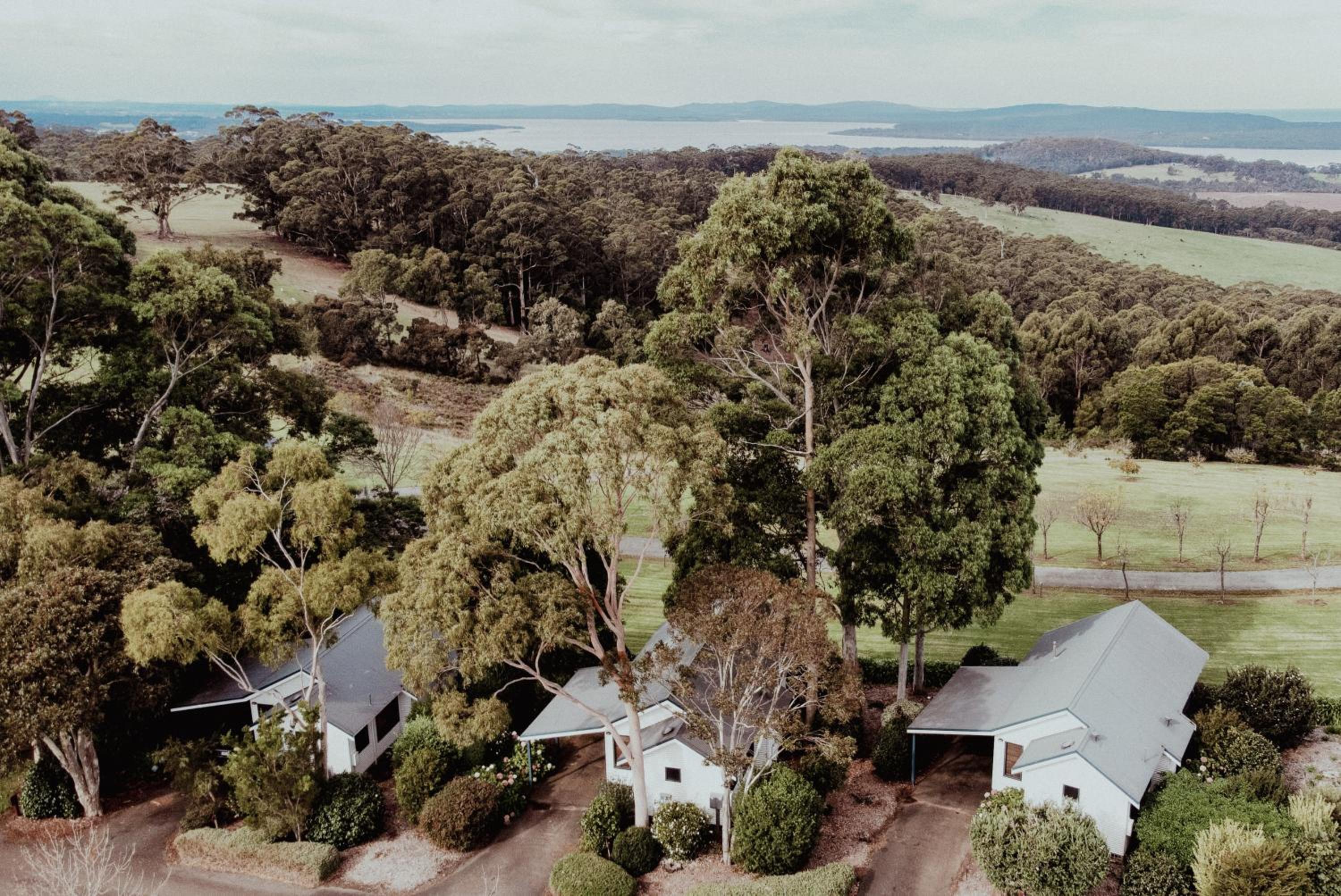 Karri Mia Chalets and Studios