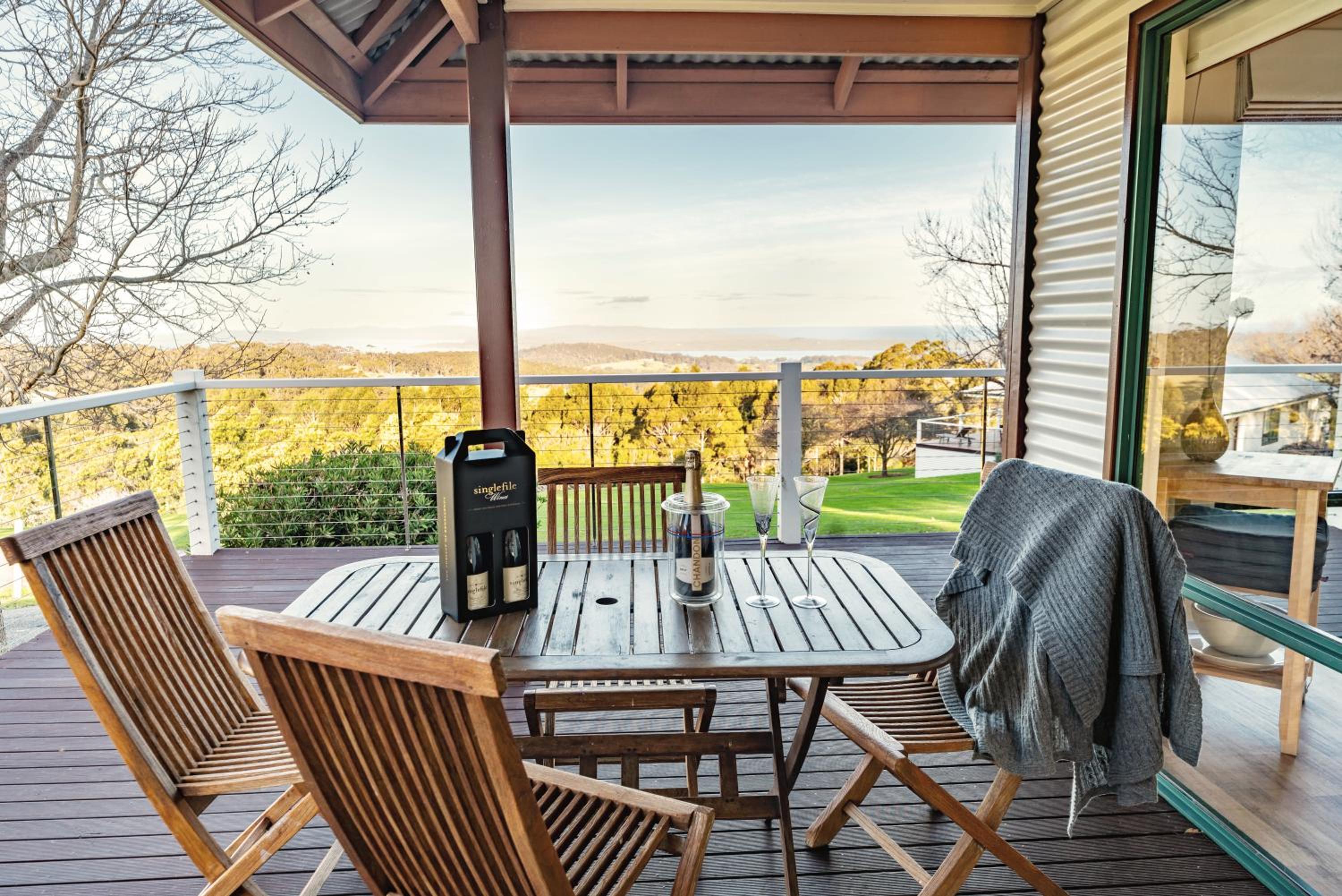 Karri Mia Chalets and Studios