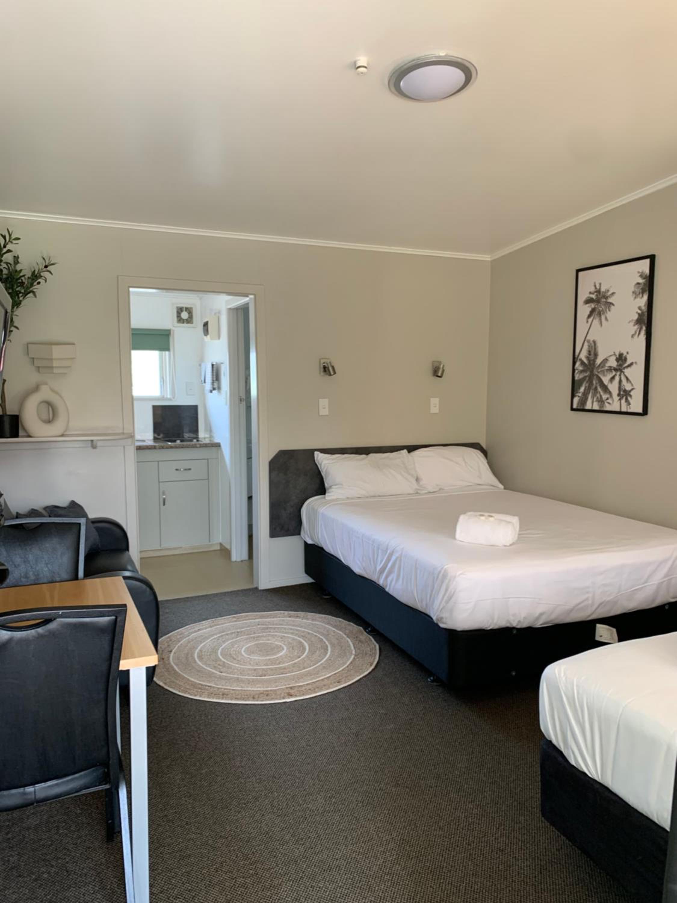 Travellers Inn Motel
